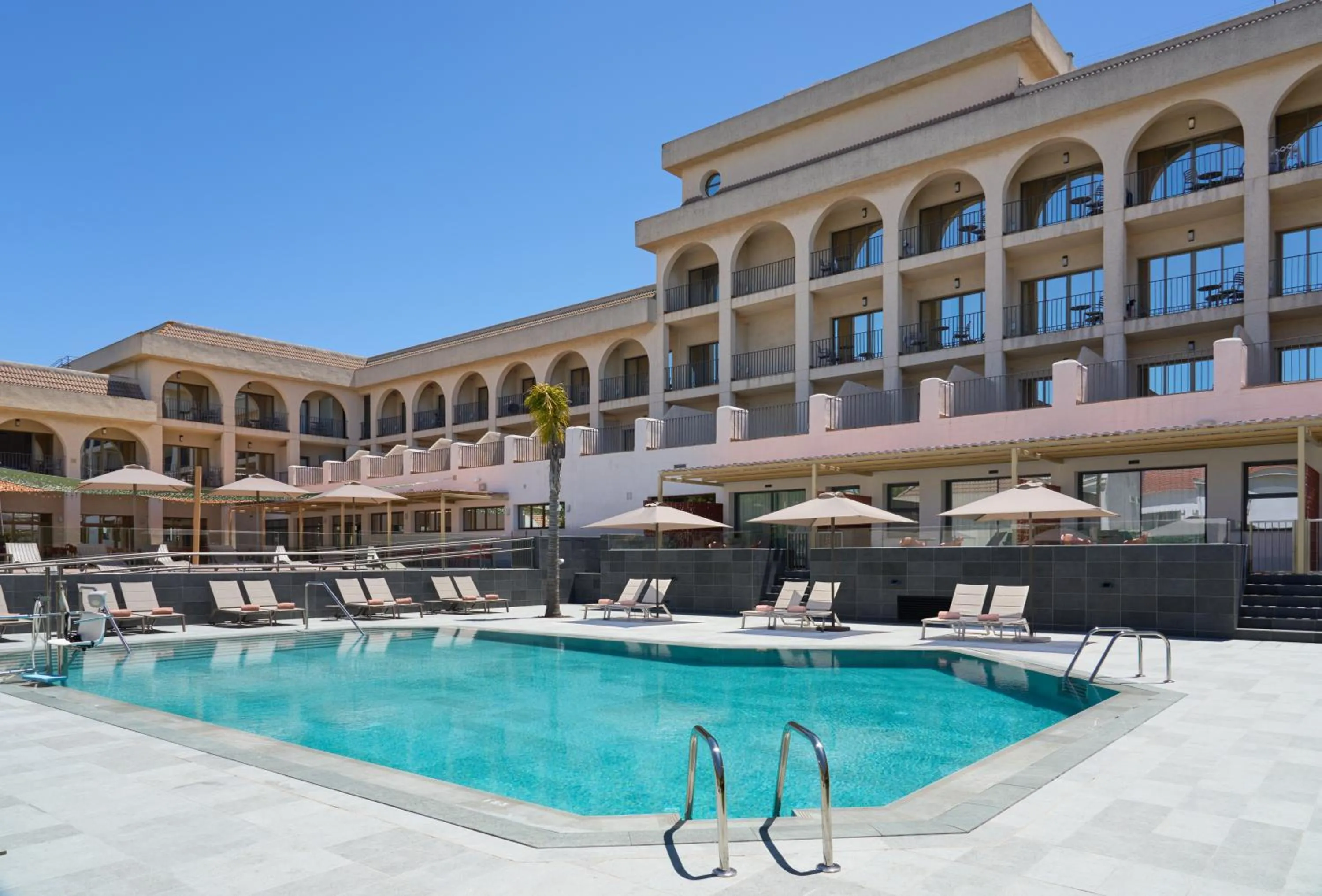 Pool view in Hotel Macià Doñana