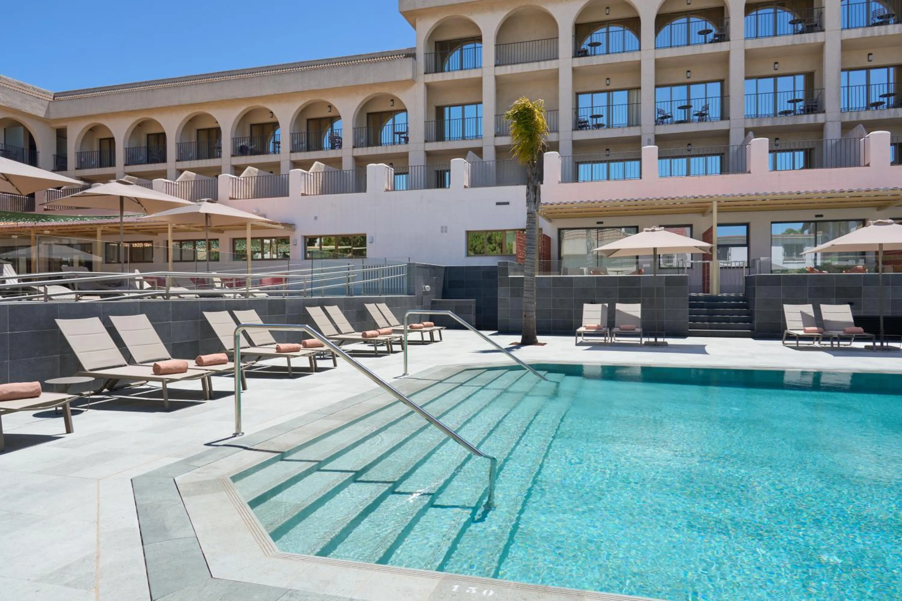 Pool view in Hotel Macià Doñana