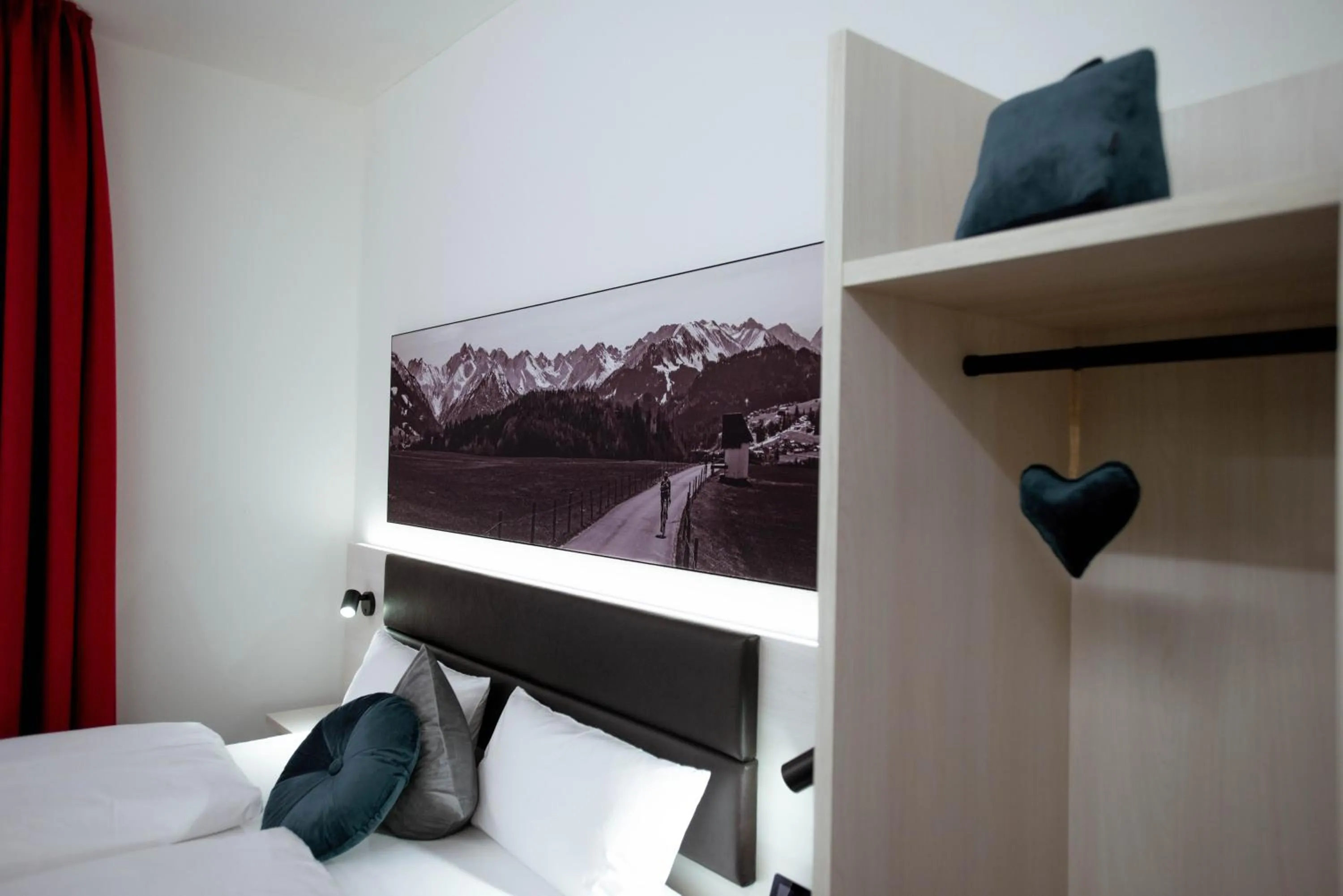 Bed in Reos Hotel Wangen