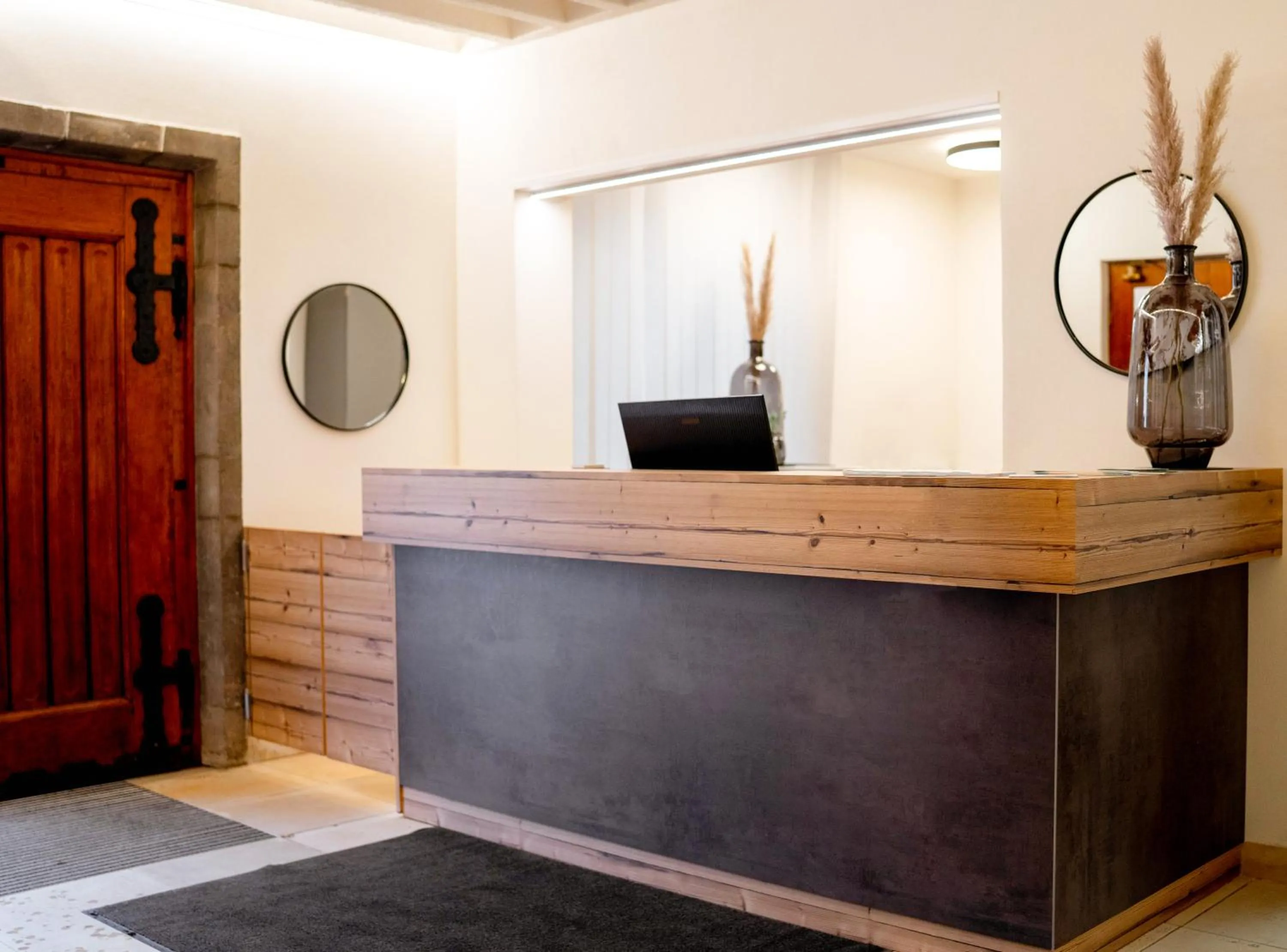 Lobby or reception in Reos Hotel Wangen