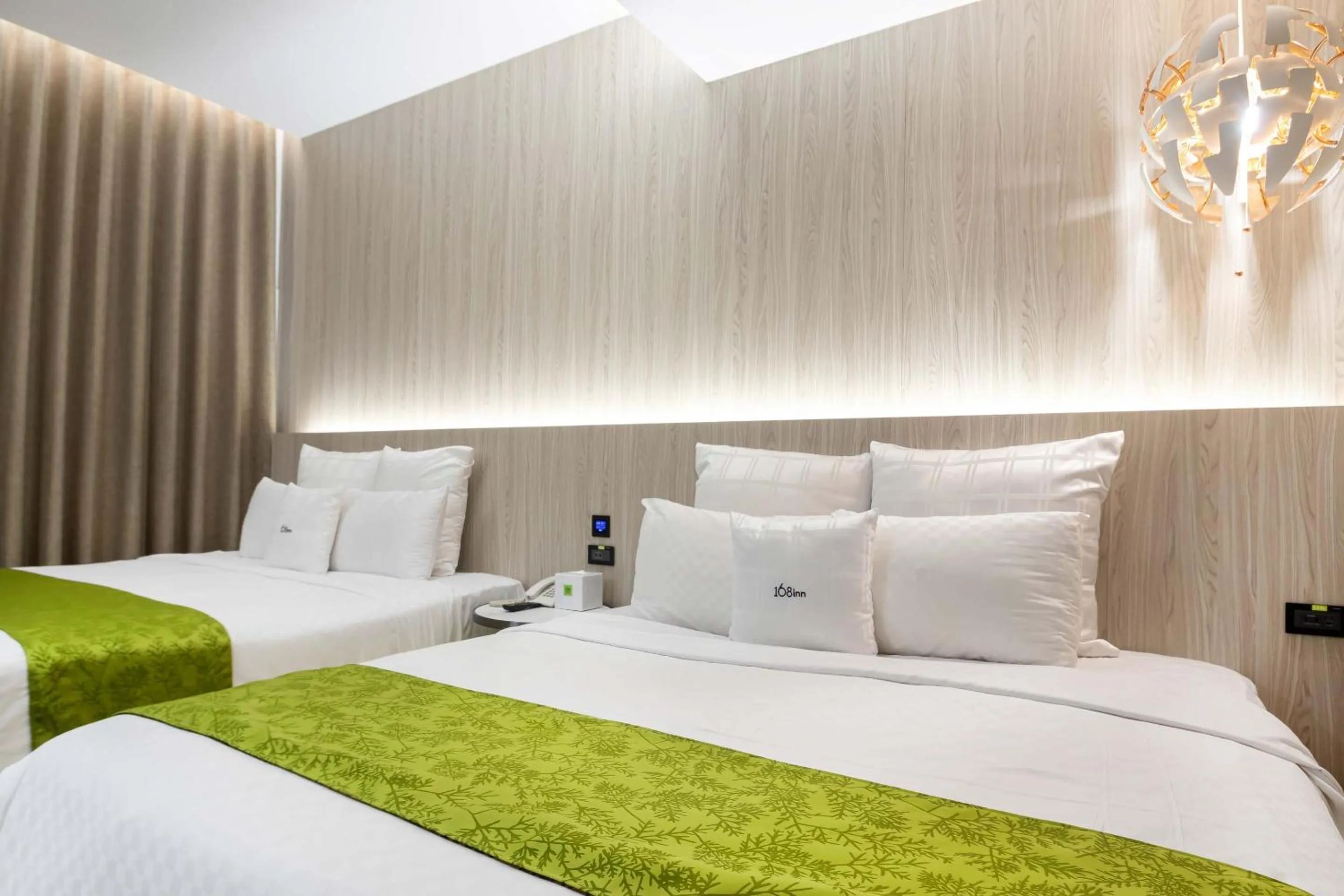 Property building, Bed in 168 Motel-Taoyuan