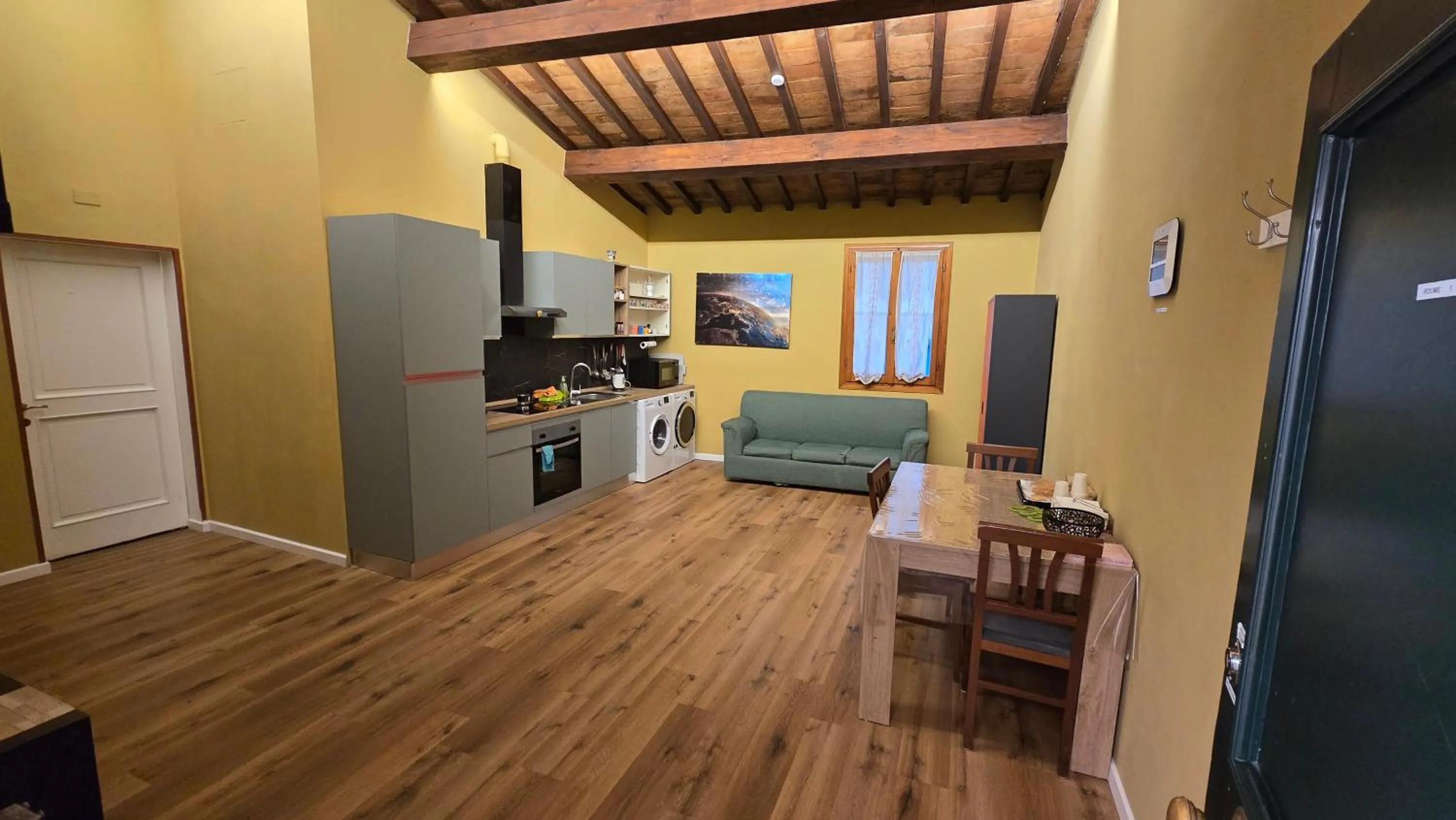 Kitchen or kitchenette in Marco's Way