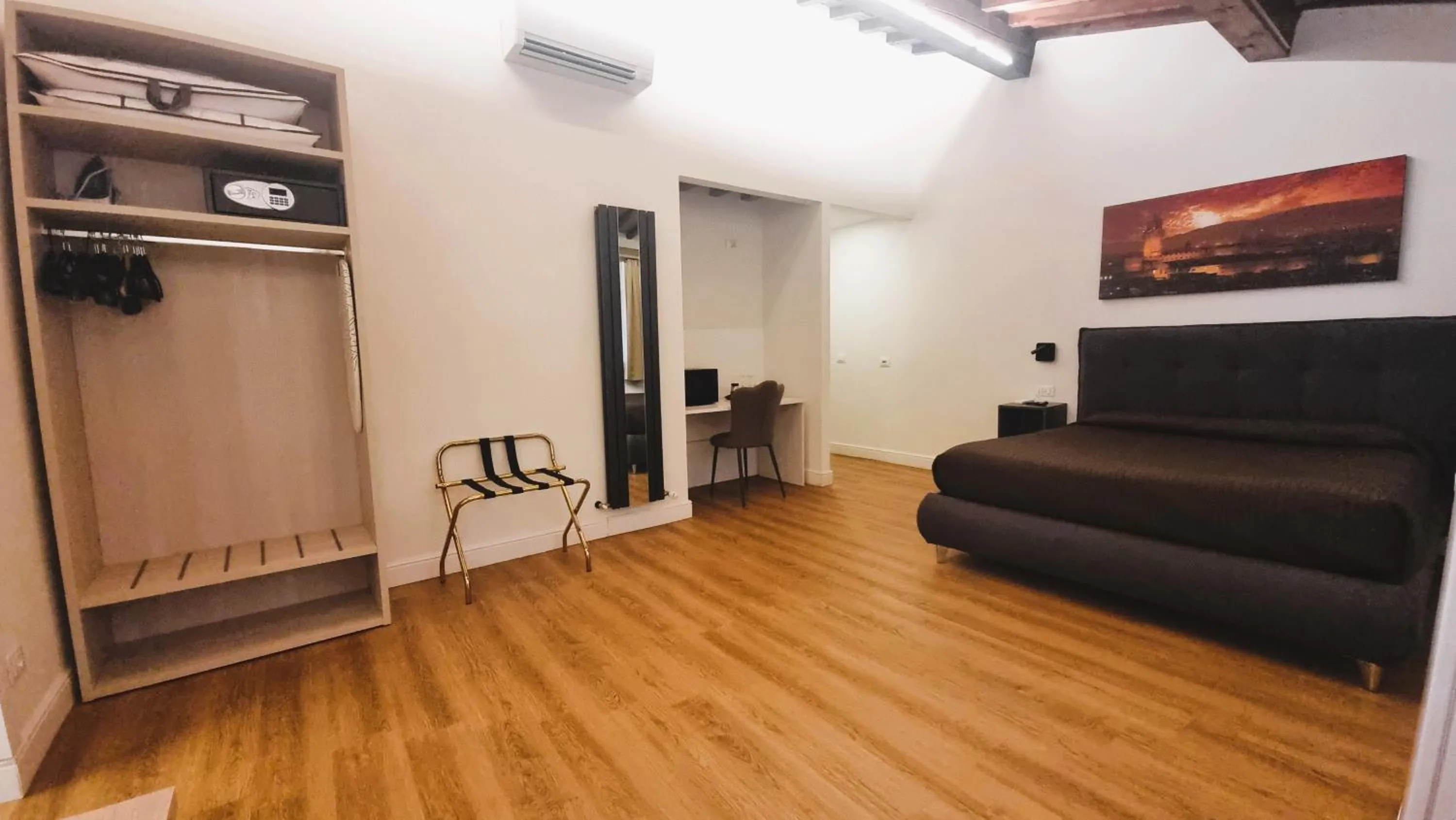 wardrobe in Marco's Way