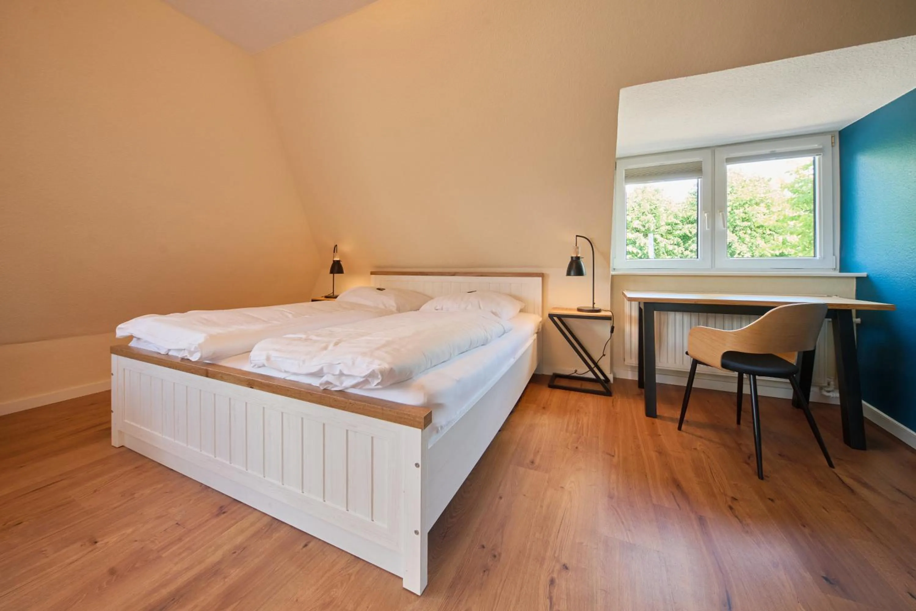 Photo of the whole room, Bed in Lindenhof 1887 - Hotel & Restaurant