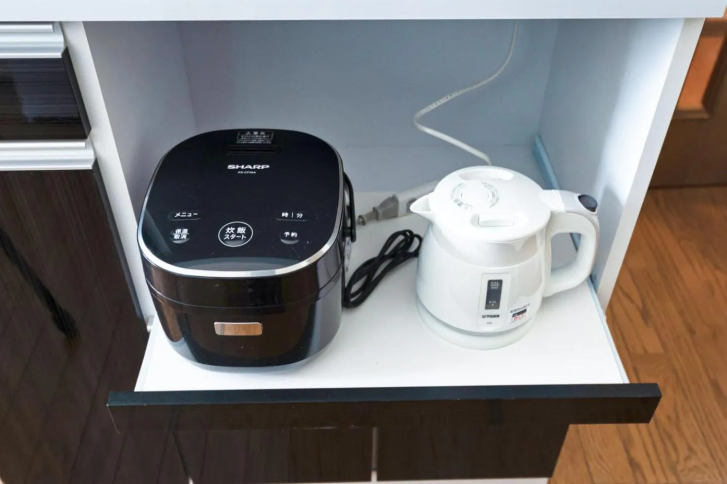 Coffee/tea facilities in HONGO 11 HOTEL