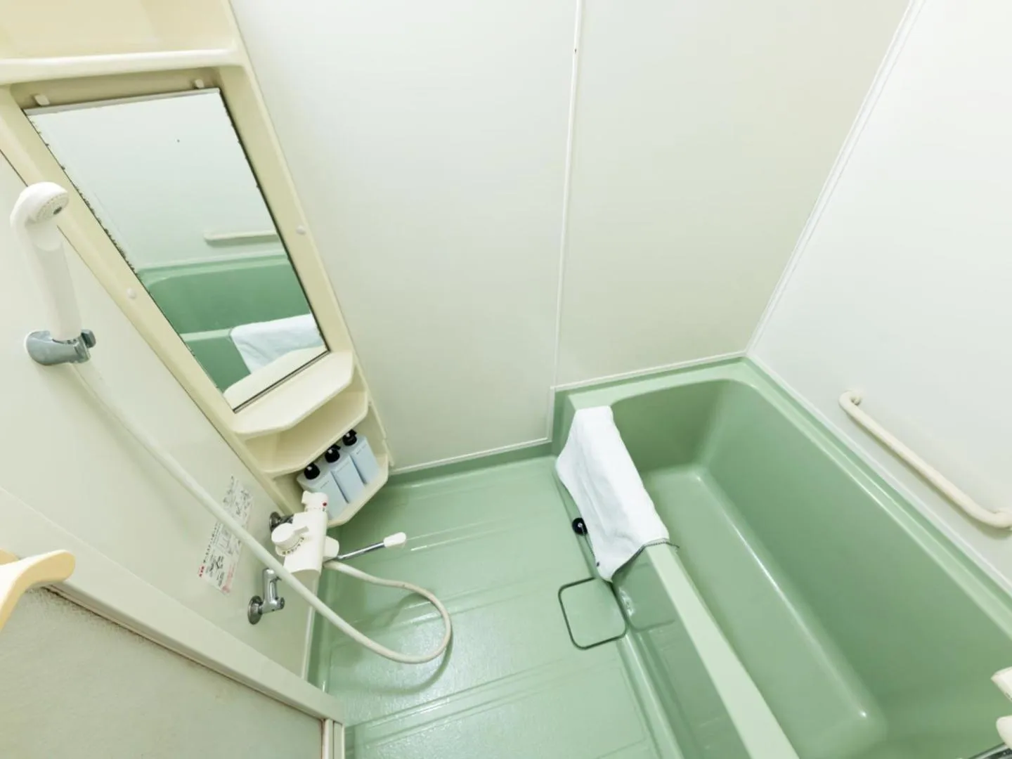 Shower in HONGO 11 HOTEL