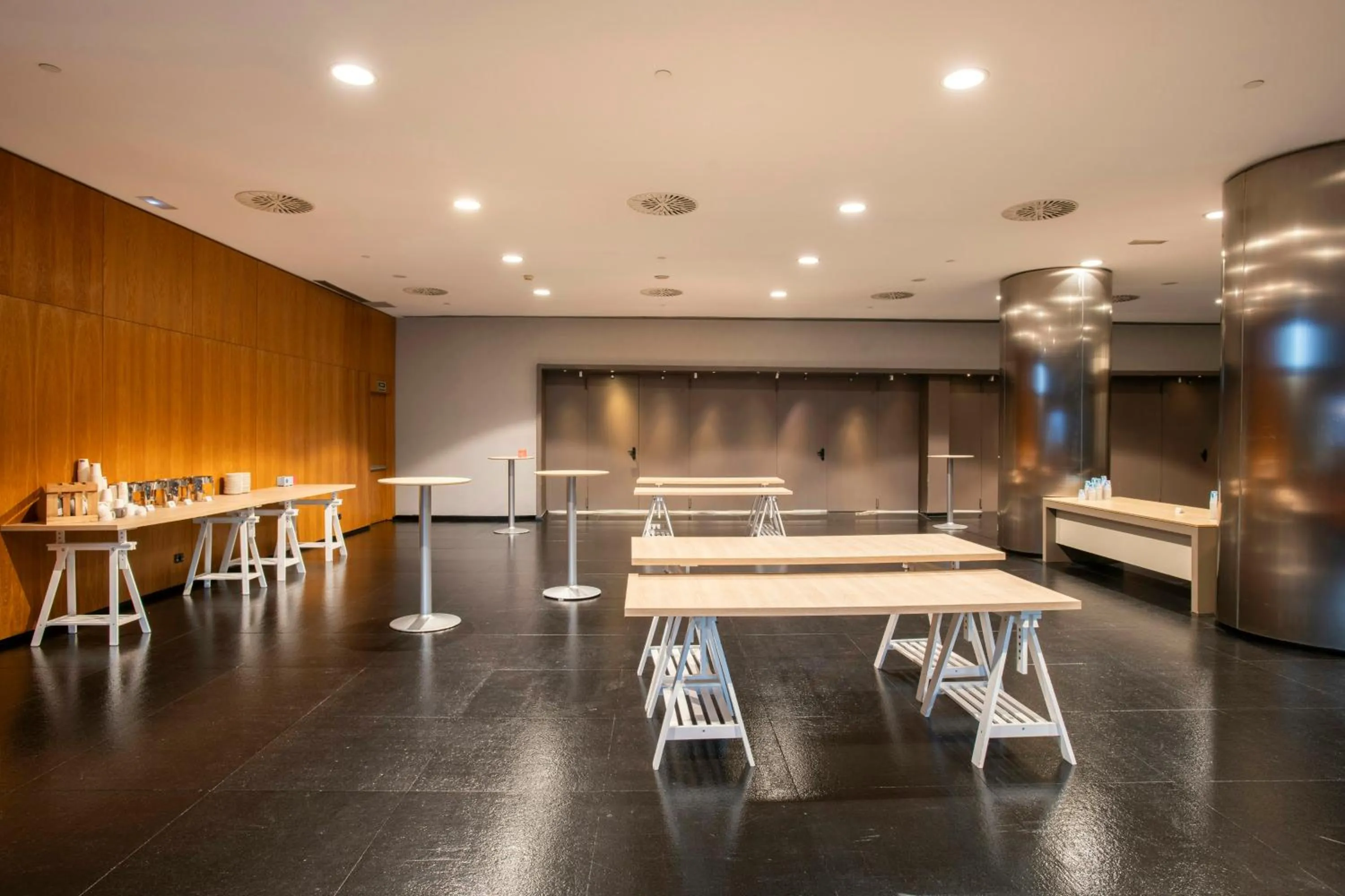 Meeting/conference room in Leonardo Royal Hotel Barcelona Forum