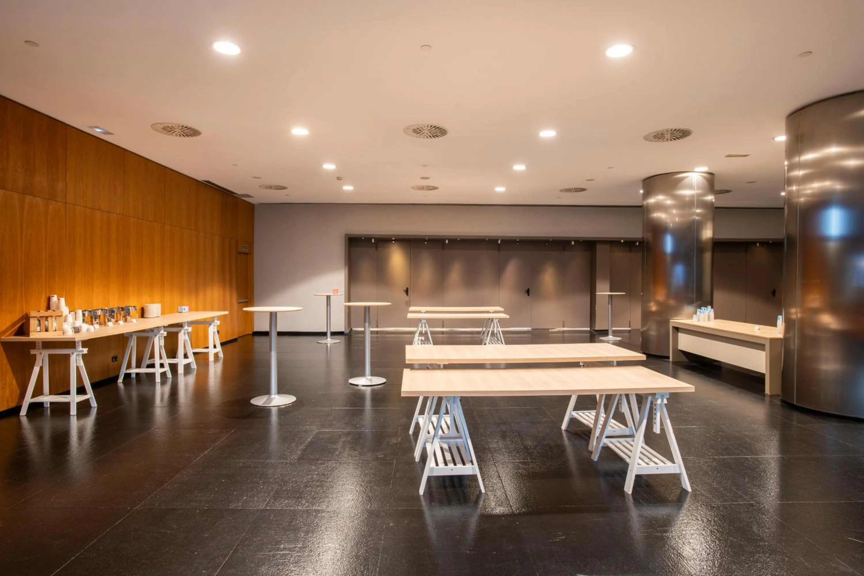 Meeting/conference room in Leonardo Royal Hotel Barcelona Forum