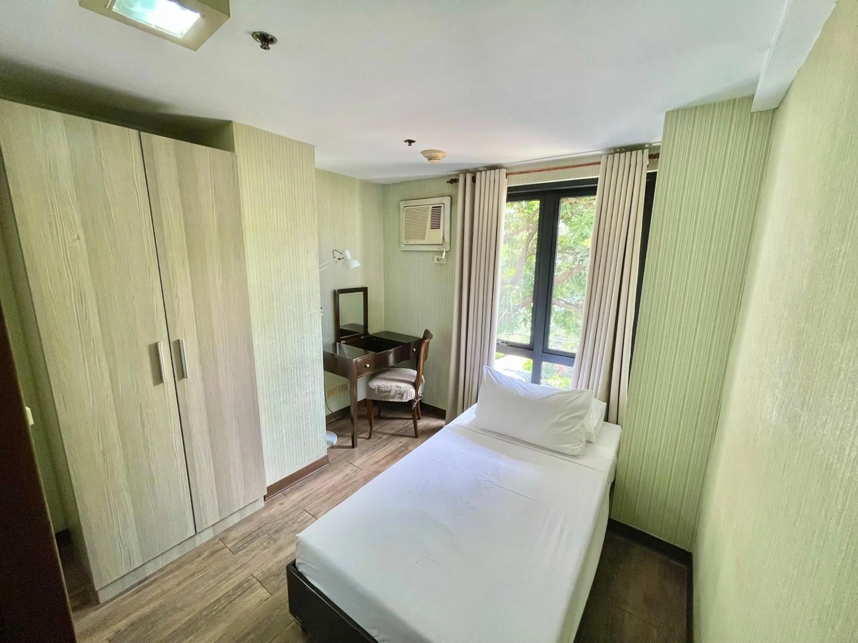 Bedroom, Bed in CEO Flats