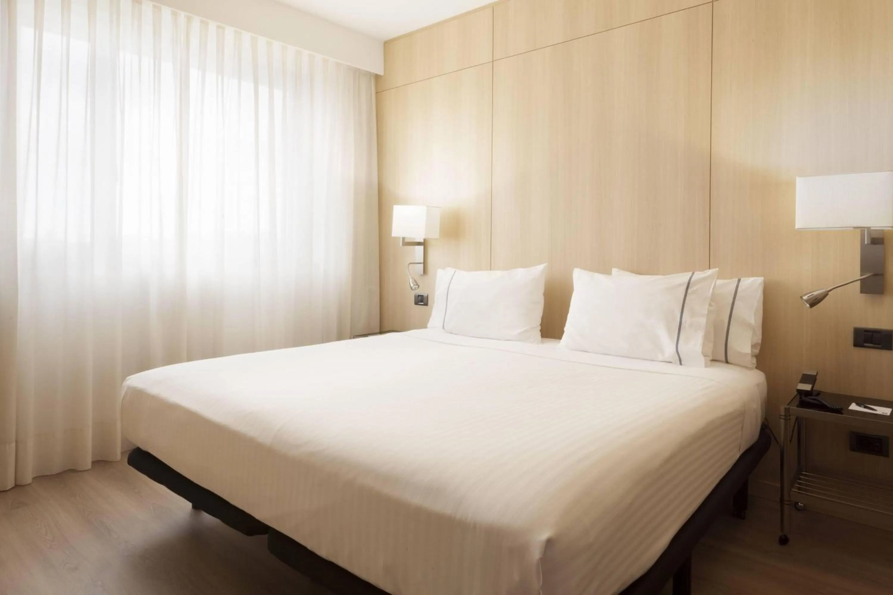 Bedroom, Bed in AC Hotel Córdoba by Marriott