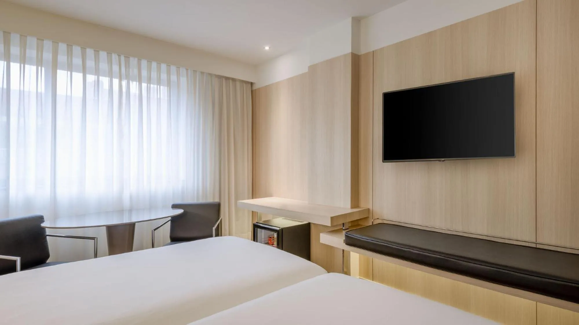 Coffee/tea facilities, Bed in AC Hotel Córdoba by Marriott