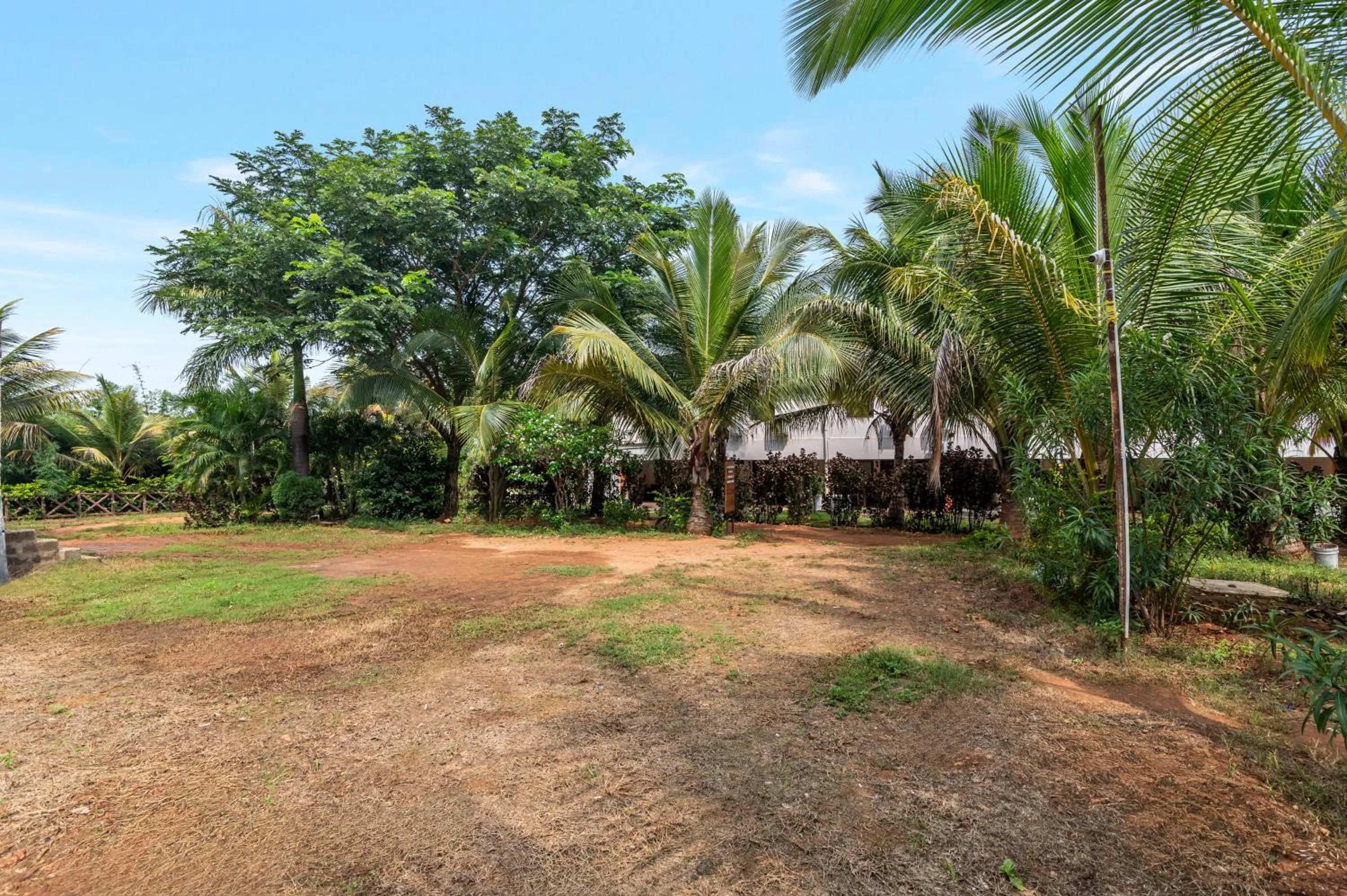 Property building in Sterling Banashree Badami