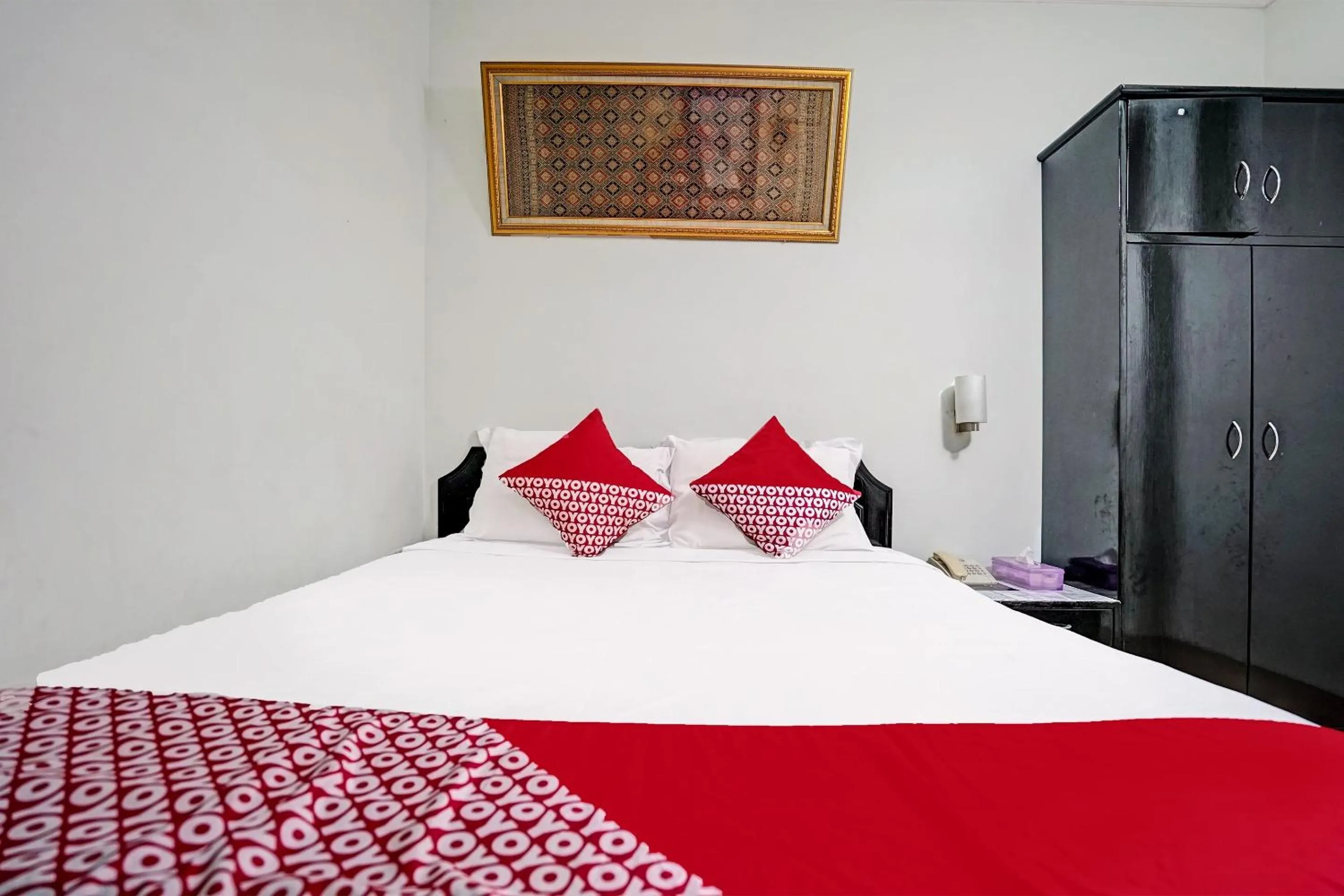 Bedroom, Bed in Hotel O Wisma Bari