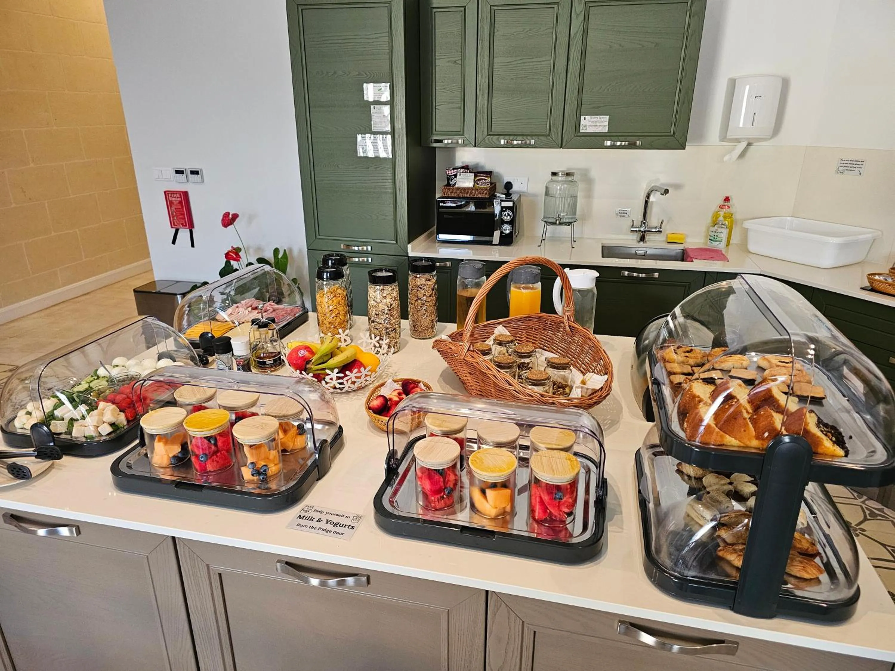 Buffet breakfast in The Carob Tree