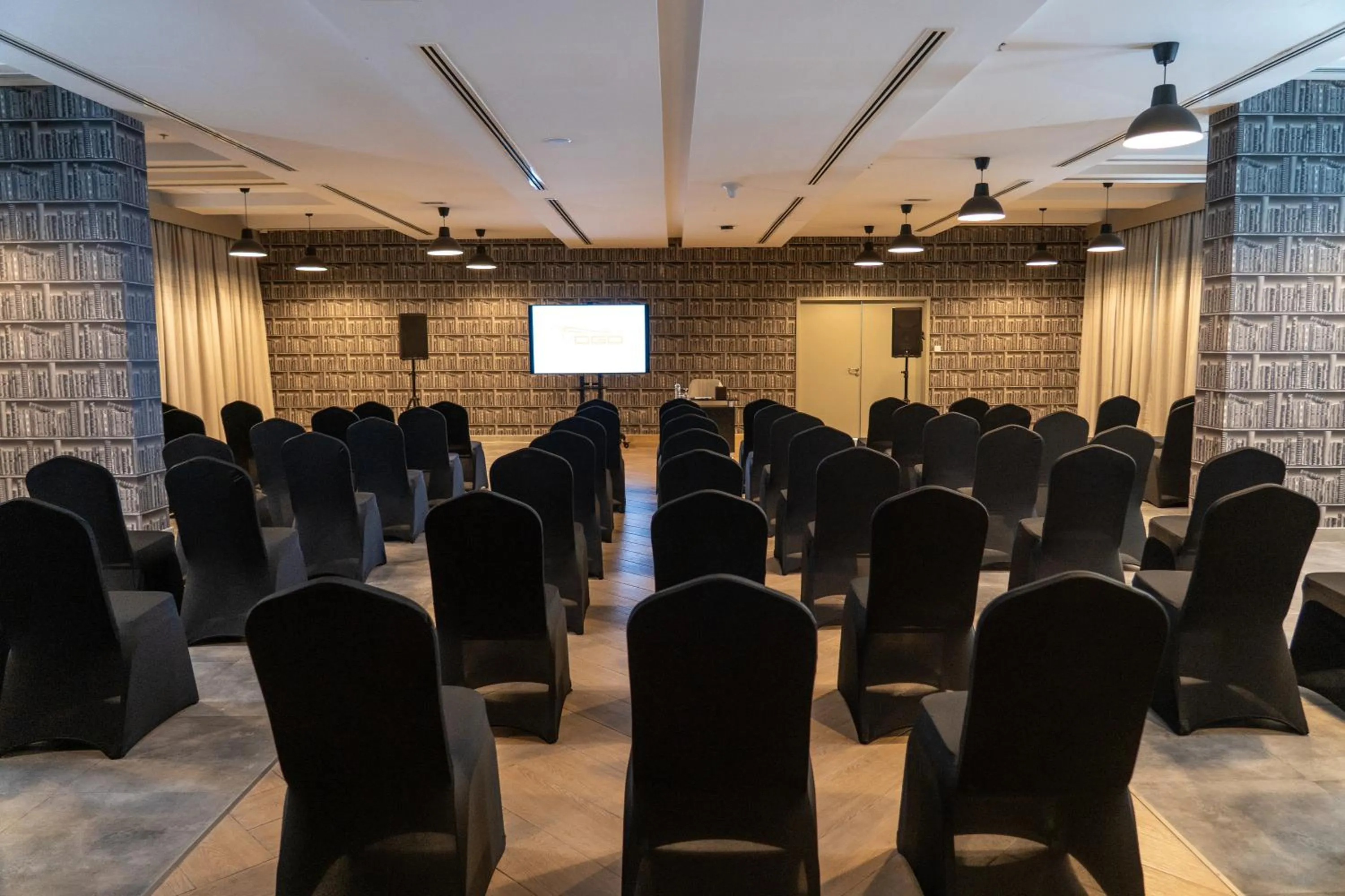 Meeting/conference room in VOGO Grand Hotel Formerly Best Western Plus Hotel Dubai Academic City