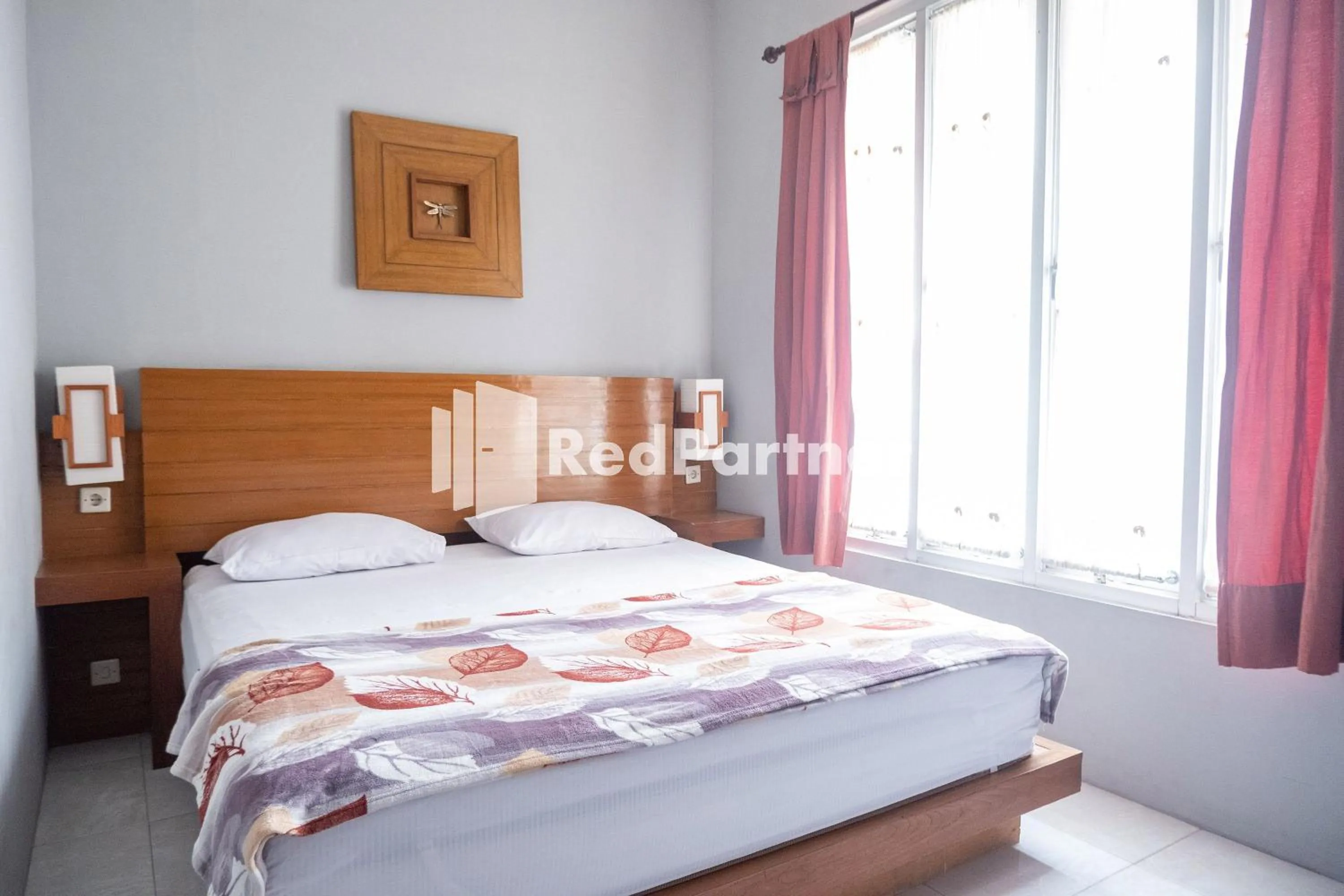 Bedroom, Bed in Omah Capung near Malioboro Area Mitra RedDoorz
