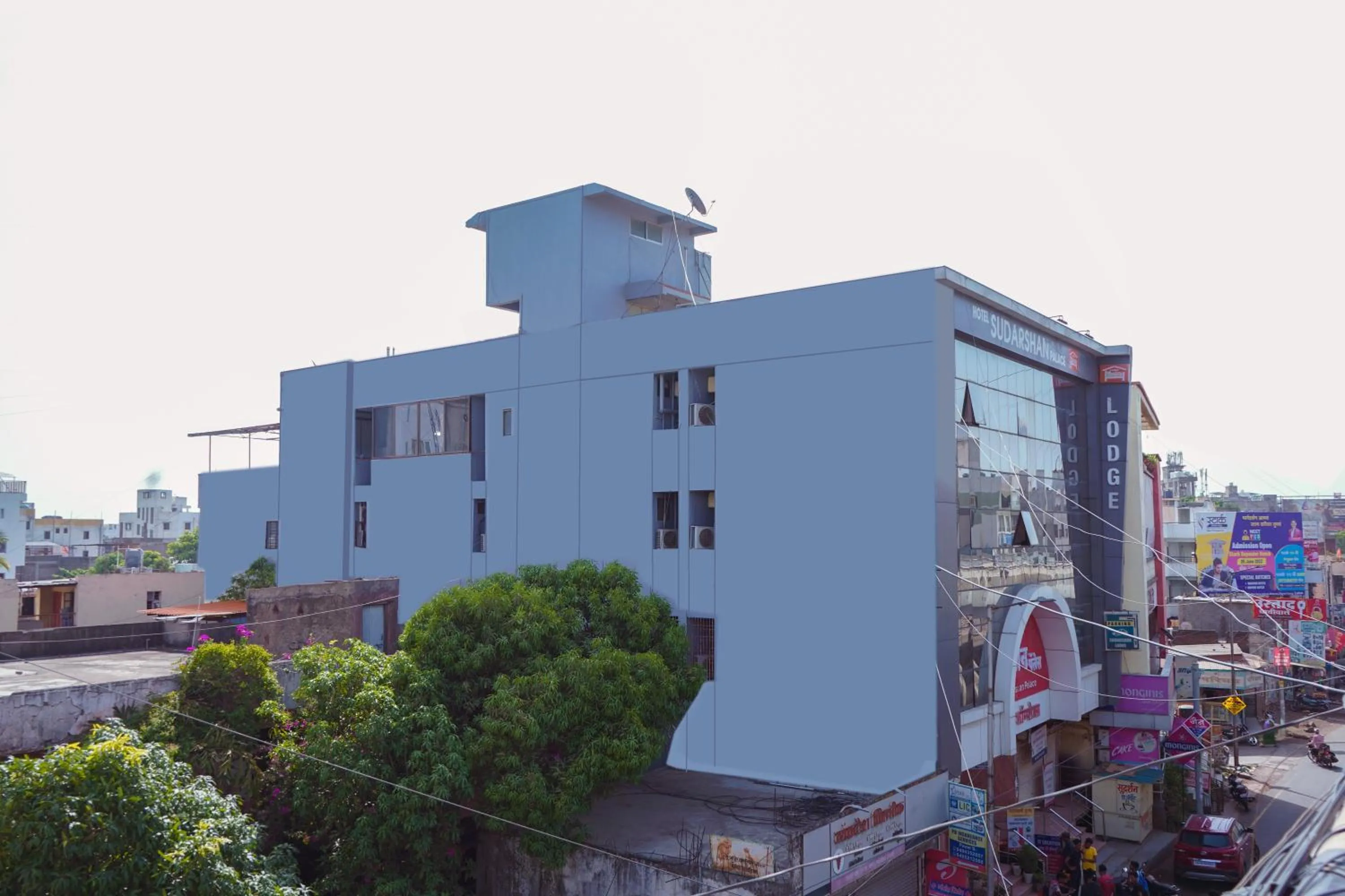 Property building in Hotel Sudarshan Palace