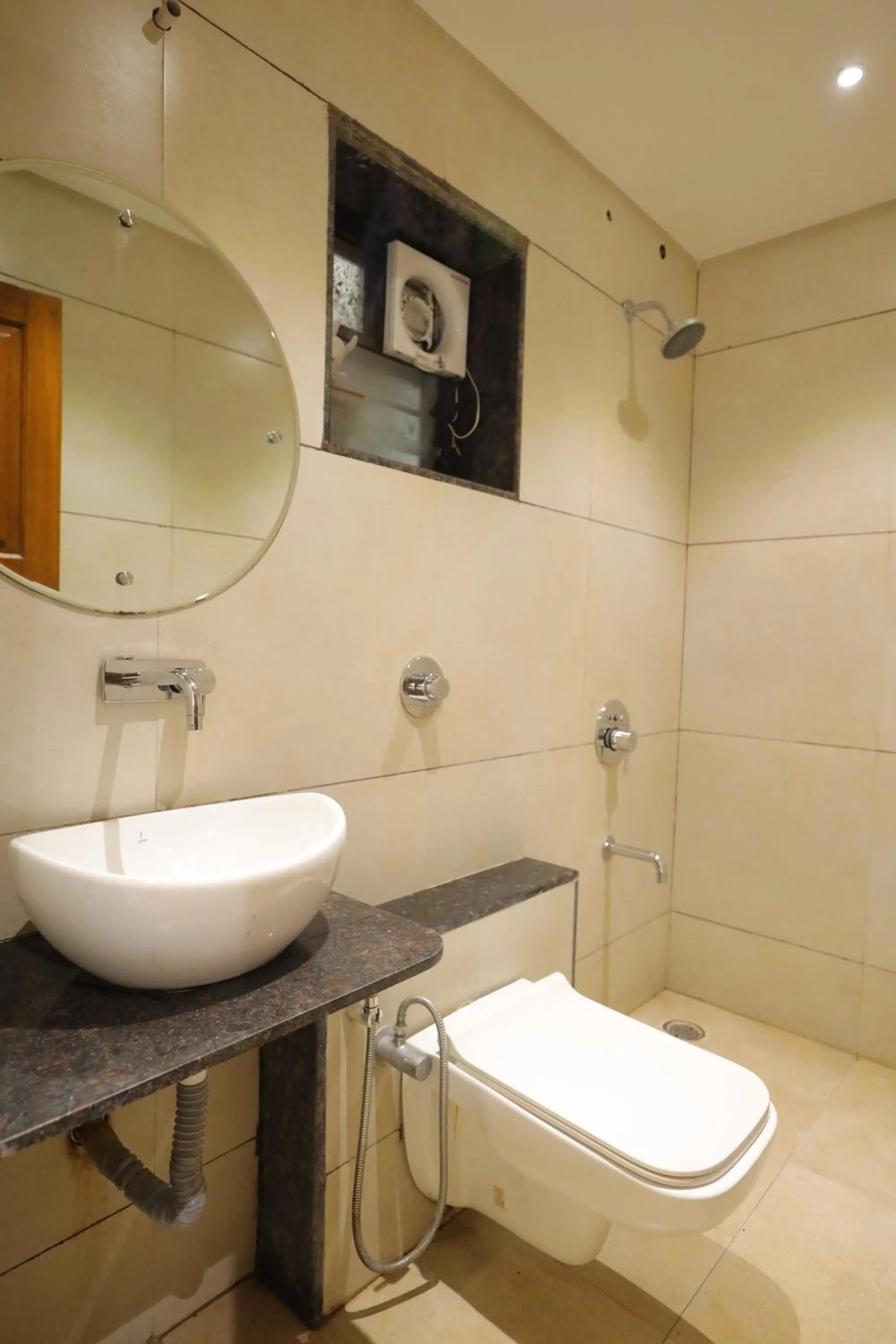 Bathroom in Hotel Sudarshan Palace