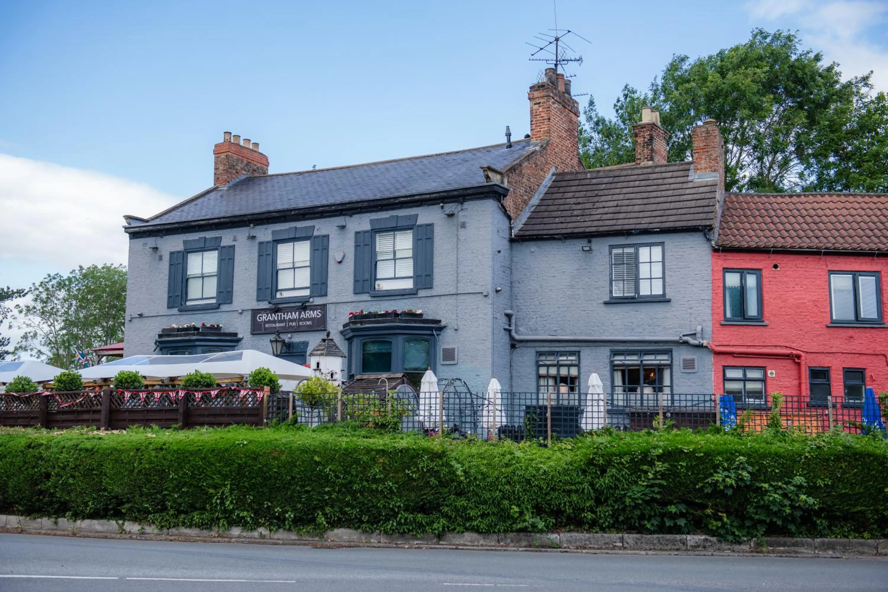 Property building in Grantham Arms