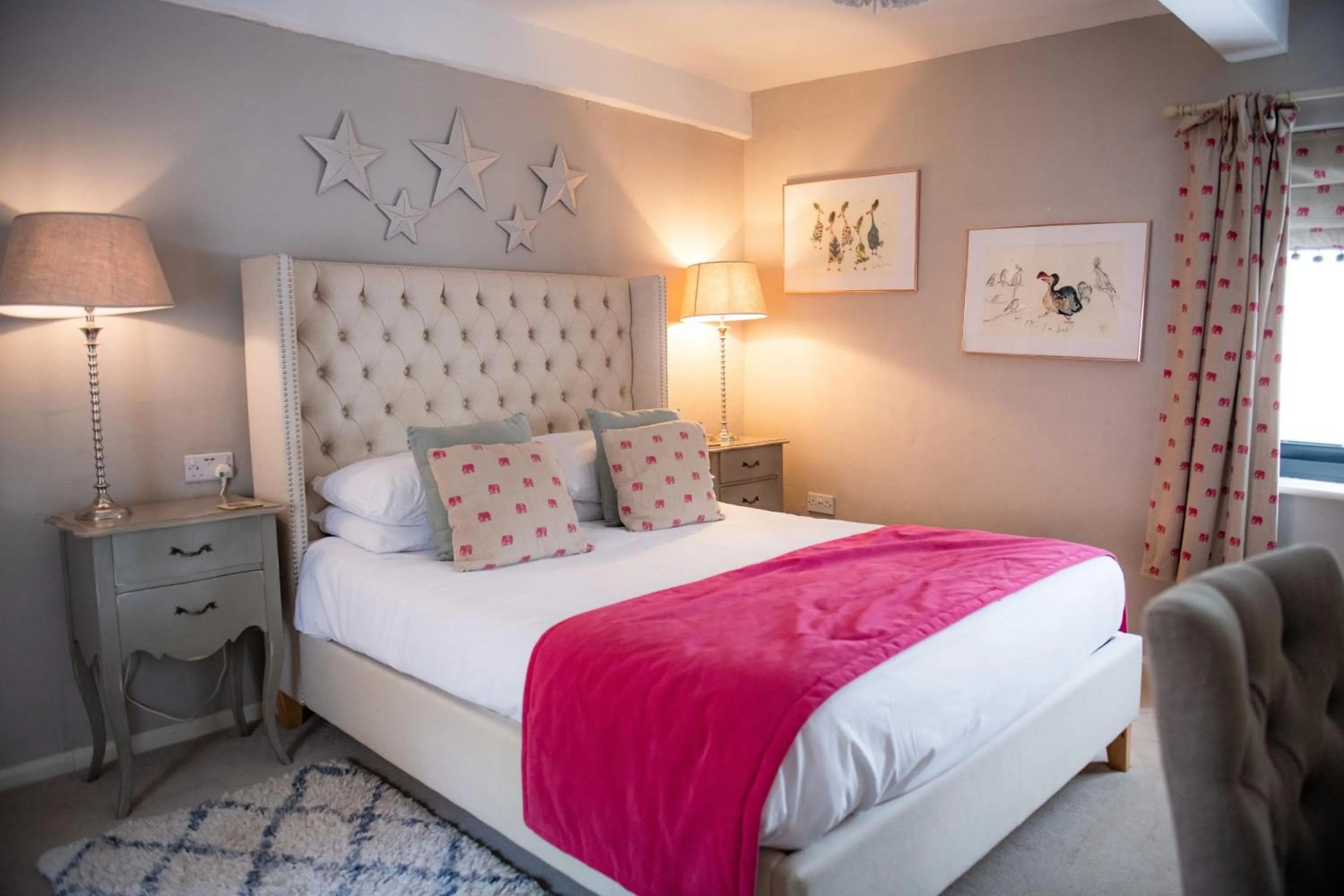 Spring, Bed in Grantham Arms