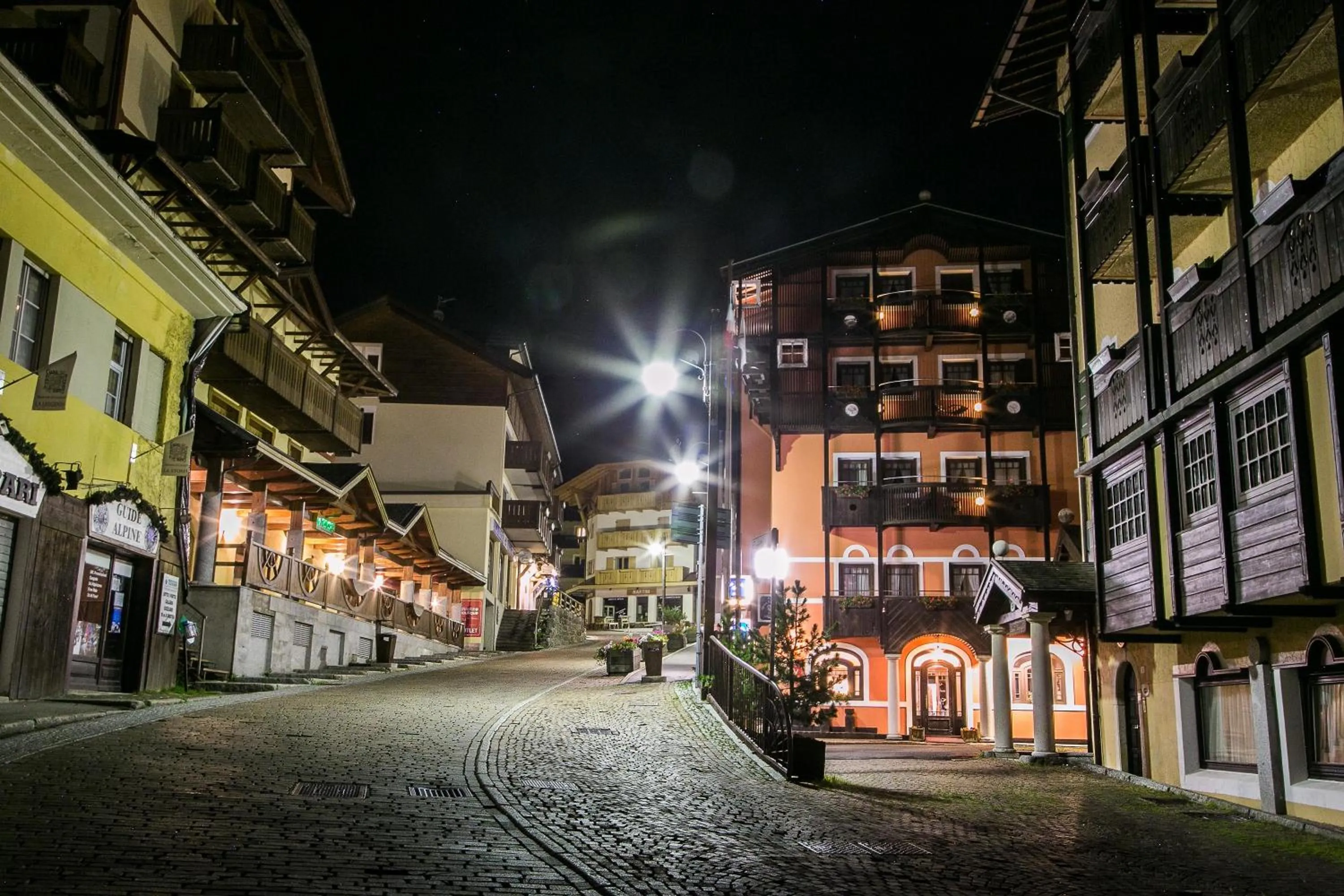 Property building in Hotel Posta R.T.A.