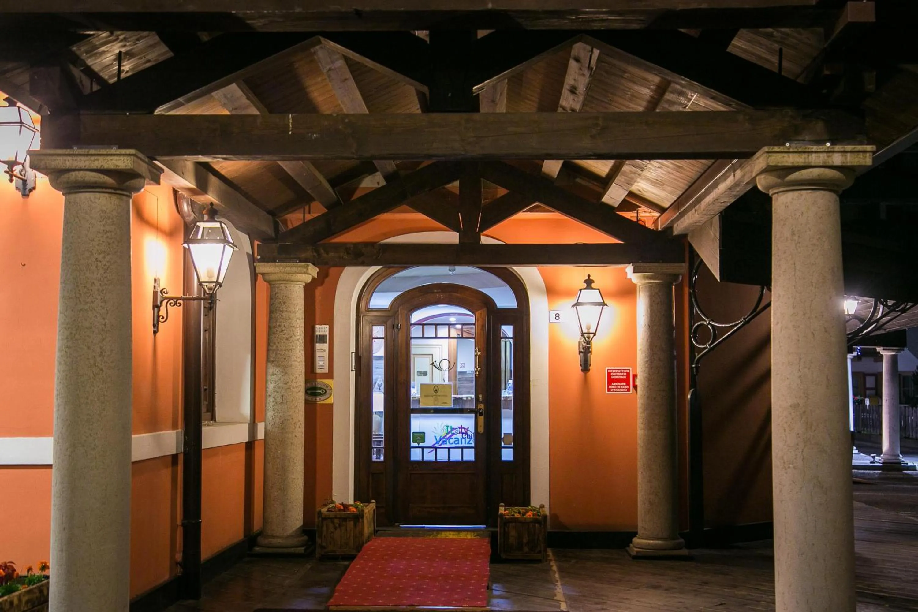 Facade/entrance in Hotel Posta R.T.A.