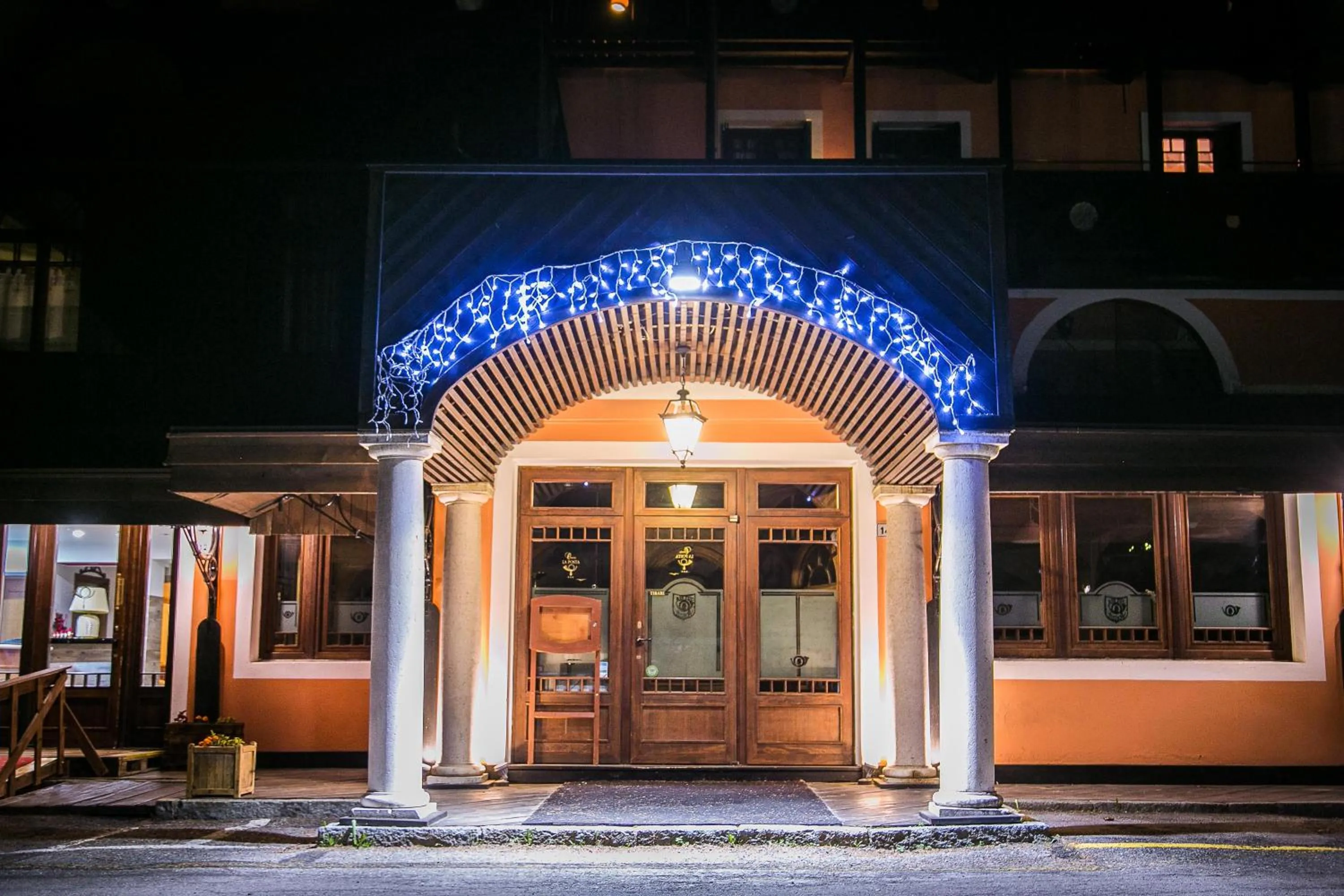 Facade/entrance in Hotel Posta R.T.A.