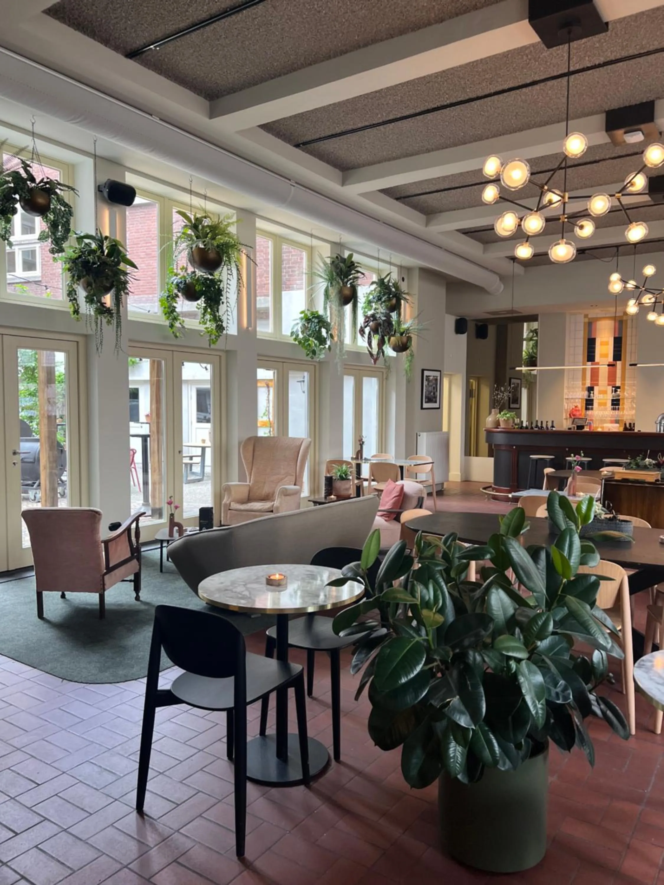 Restaurant/places to eat in Stadsherberg Ald Weishoès - Hostel