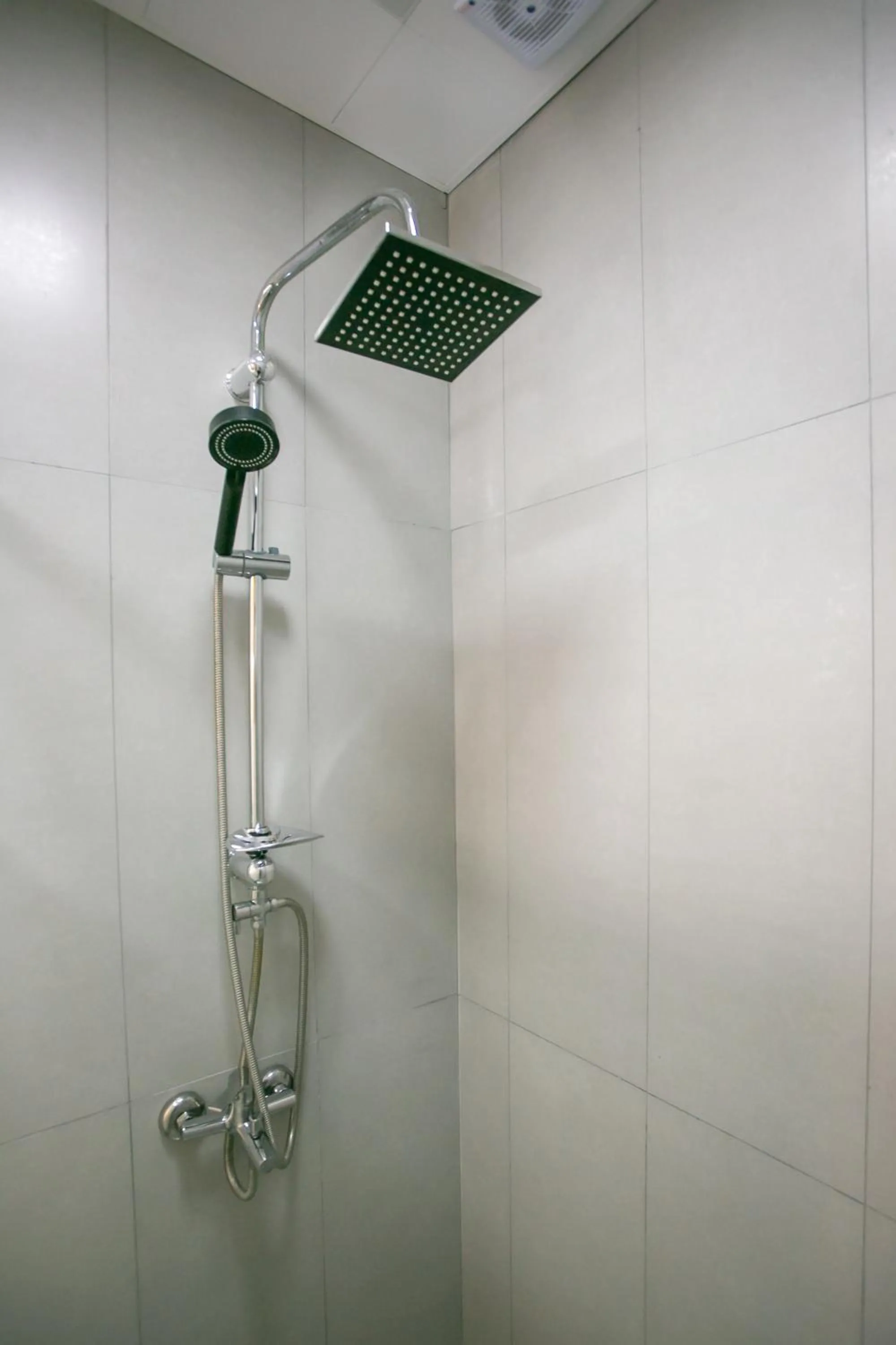 Shower in BLAU GRÜN İSTANBUL OTEL