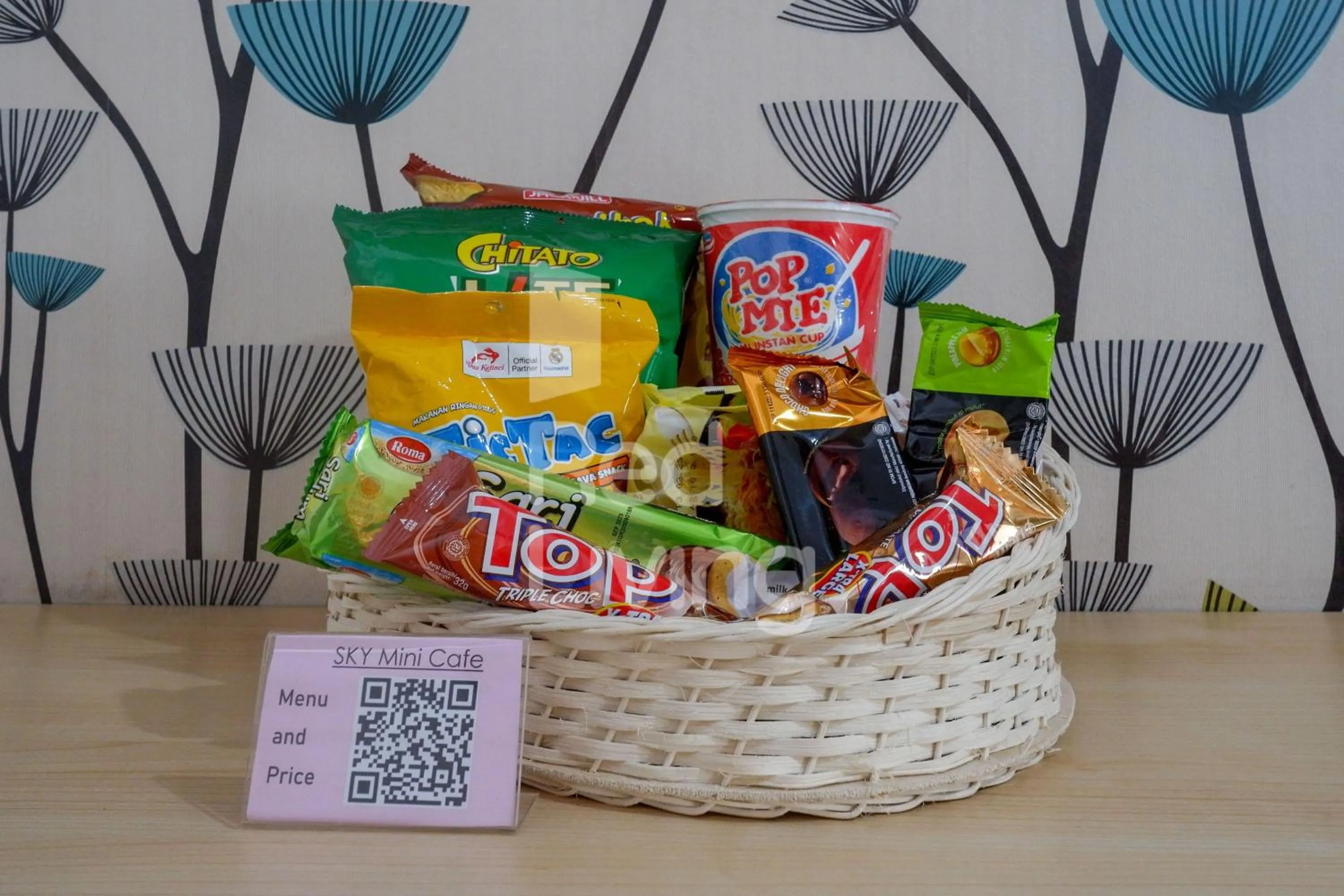 Food and drinks in RedLiving Apartemen Star Semarang - Sky Tower Lantai 22