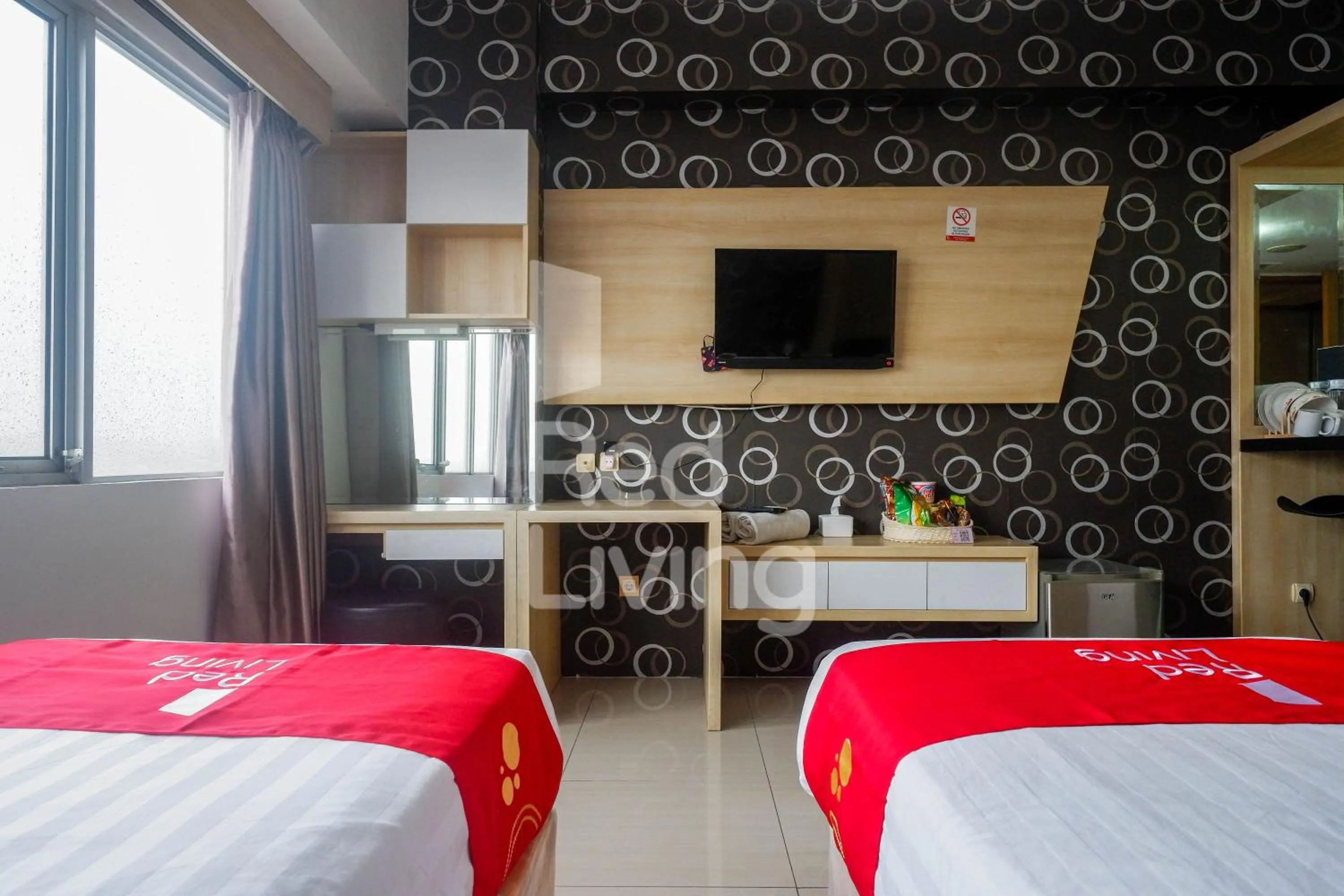 Bedroom, Bed in RedLiving Apartemen Star Semarang - Sky Tower Lantai 22