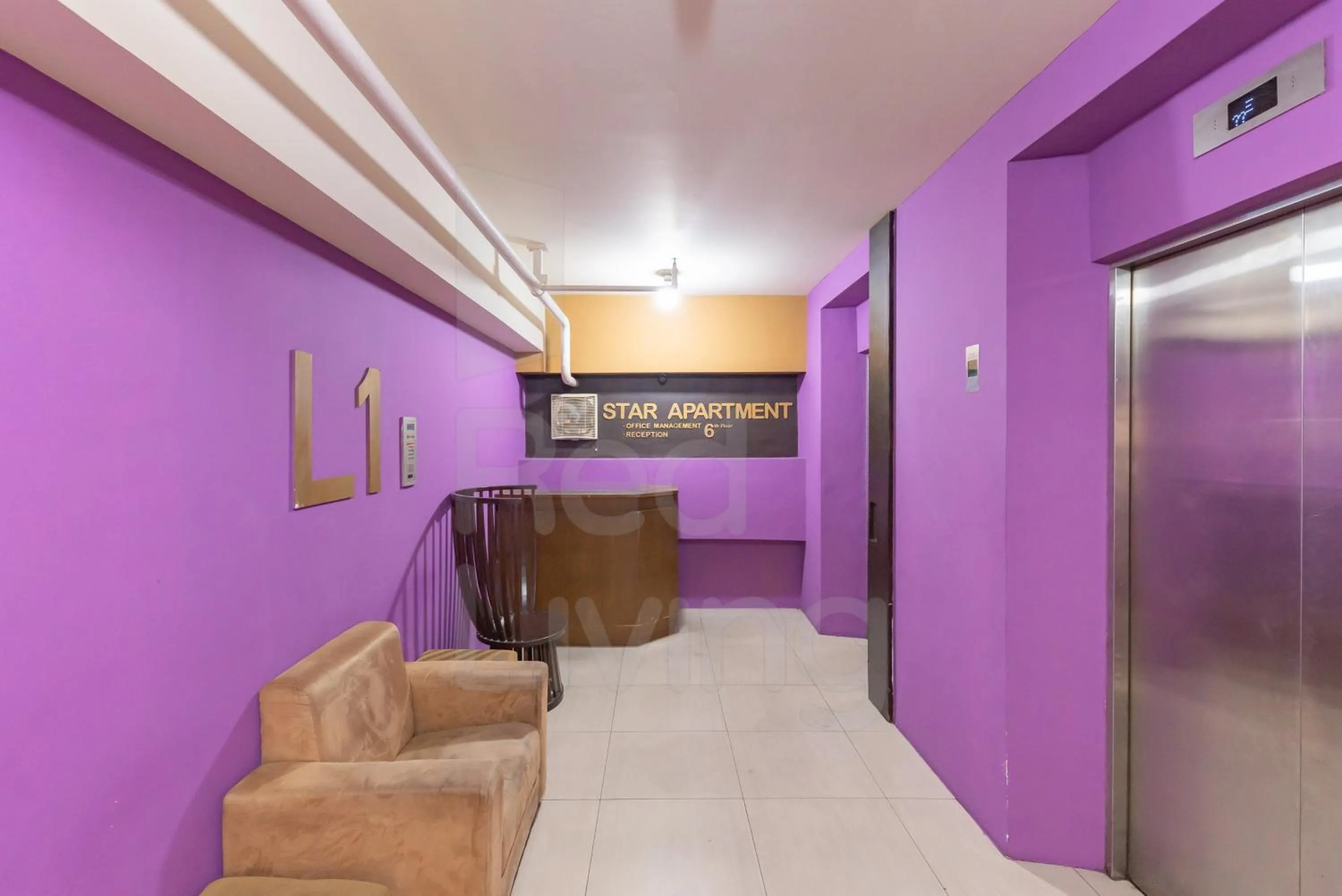 Lobby or reception in RedLiving Apartemen Star Semarang - Sky Tower Lantai 22