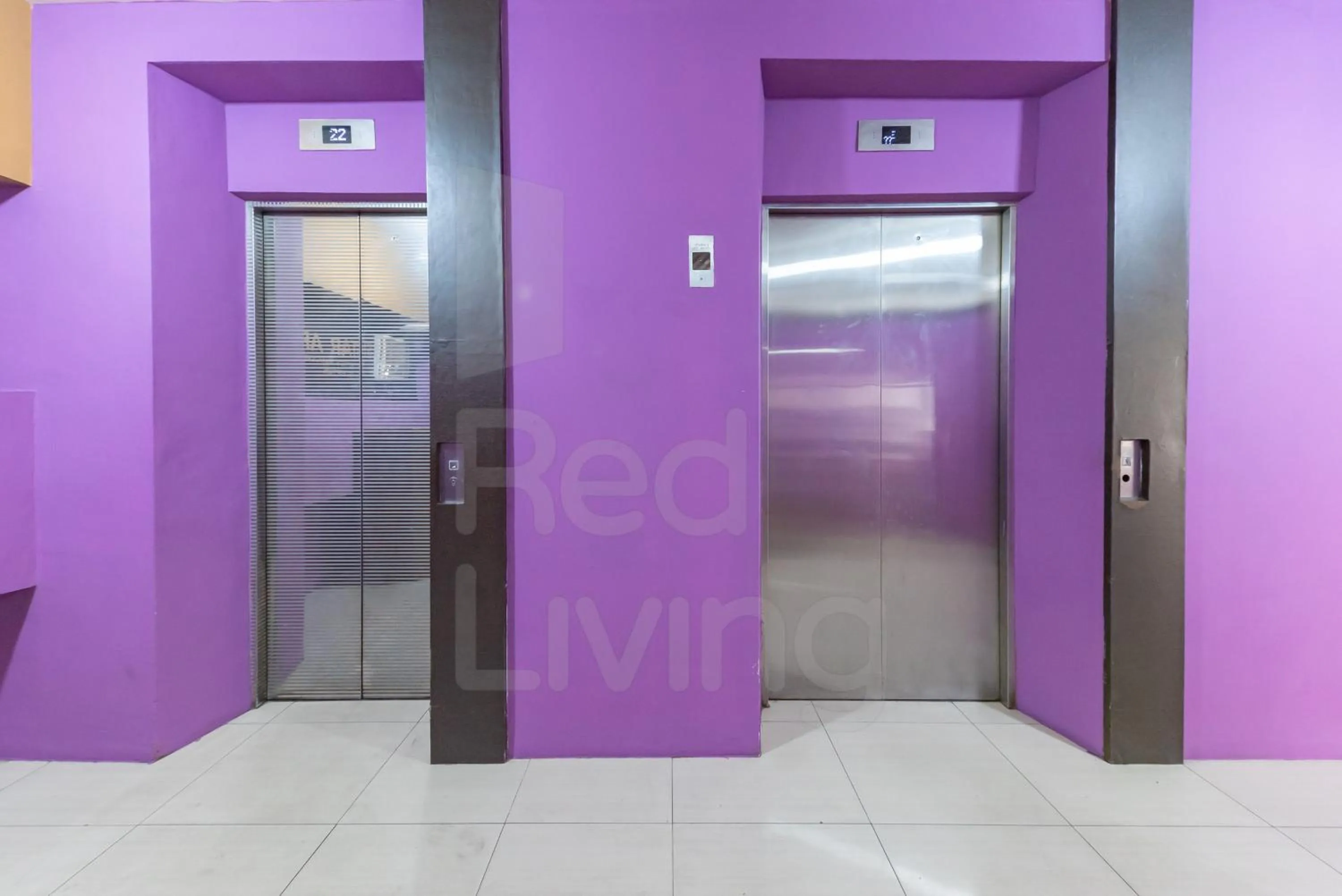 Property building in RedLiving Apartemen Star Semarang - Sky Tower Lantai 22