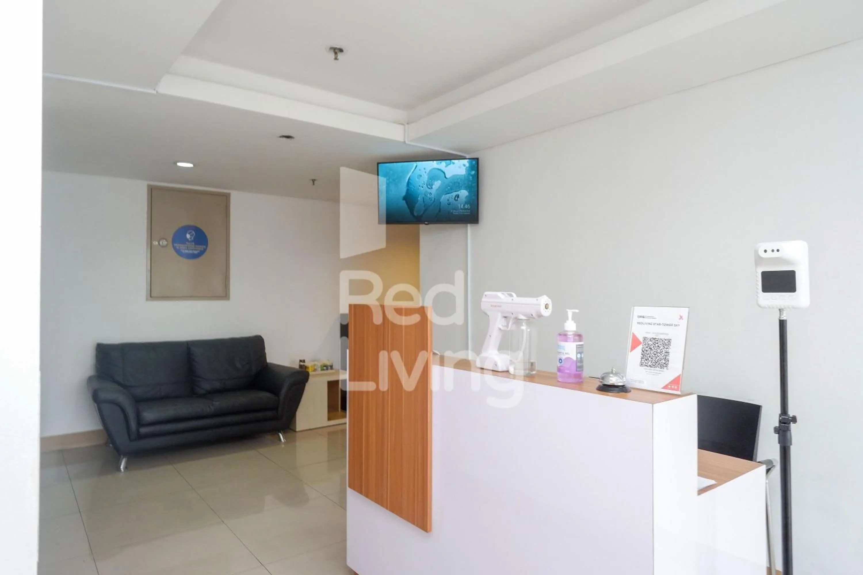 Lobby or reception in RedLiving Apartemen Star Semarang - Sky Tower Lantai 22