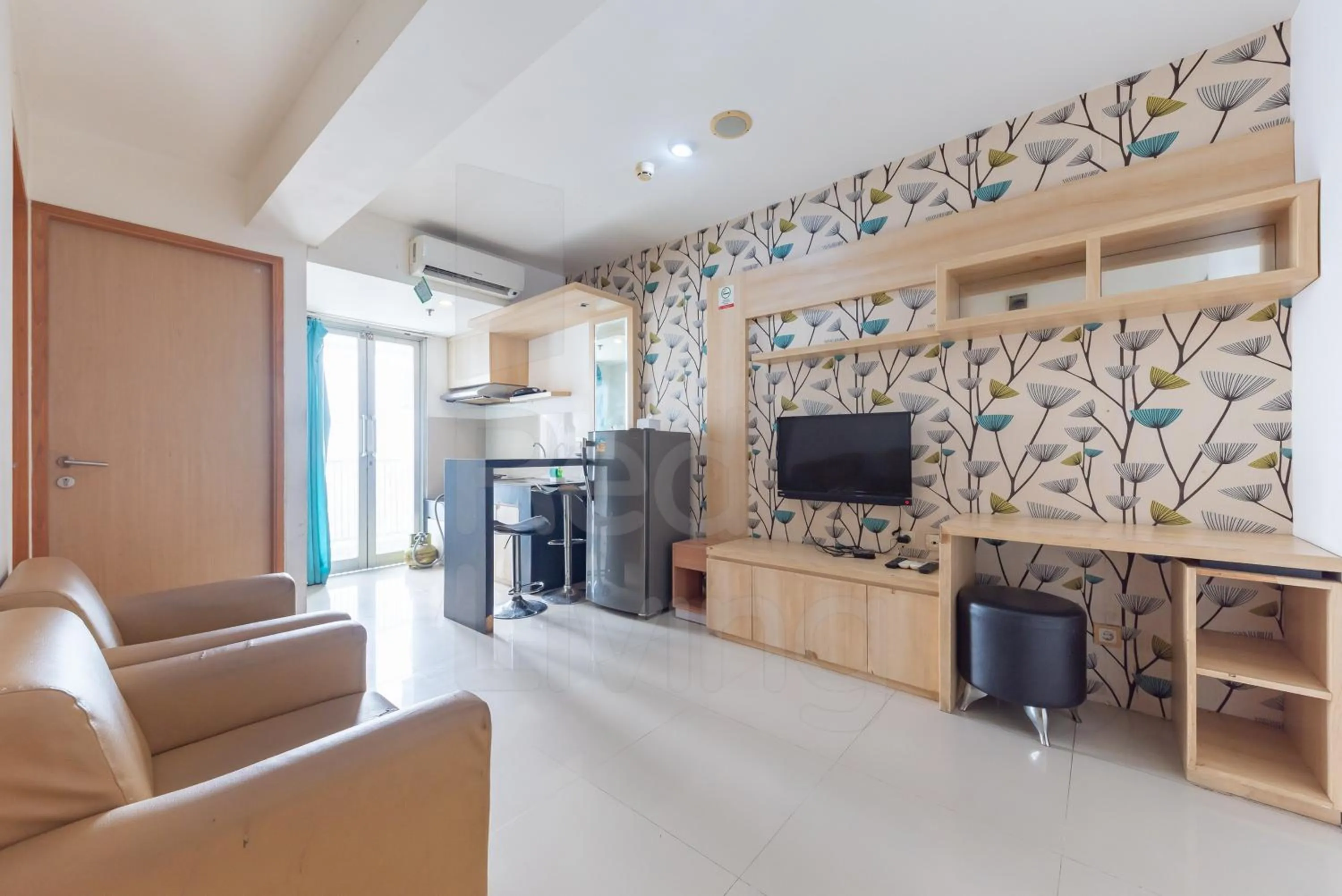 Seating area in RedLiving Apartemen Star Semarang - Sky Tower Lantai 22