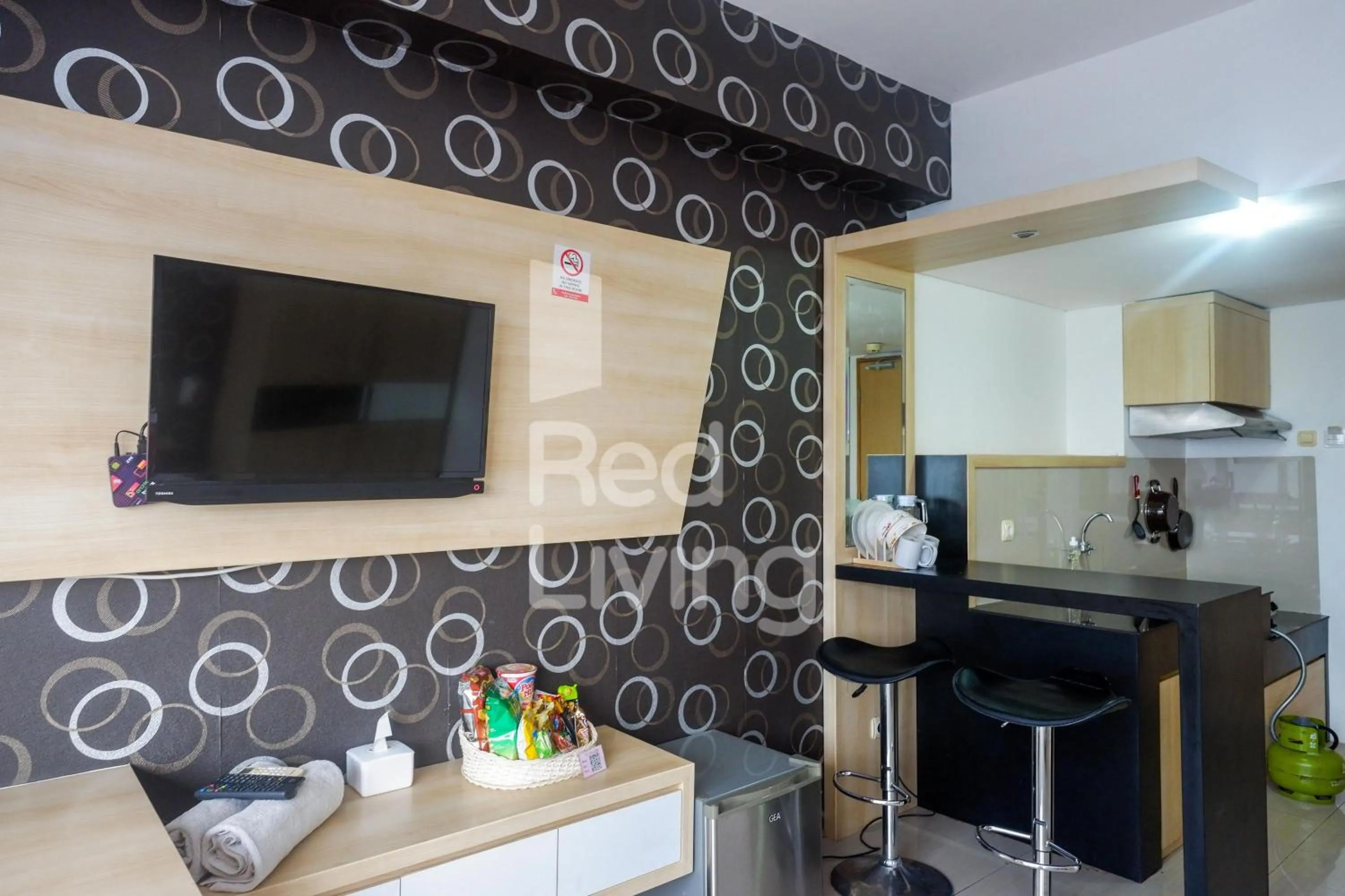 TV and multimedia in RedLiving Apartemen Star Semarang - Sky Tower Lantai 22
