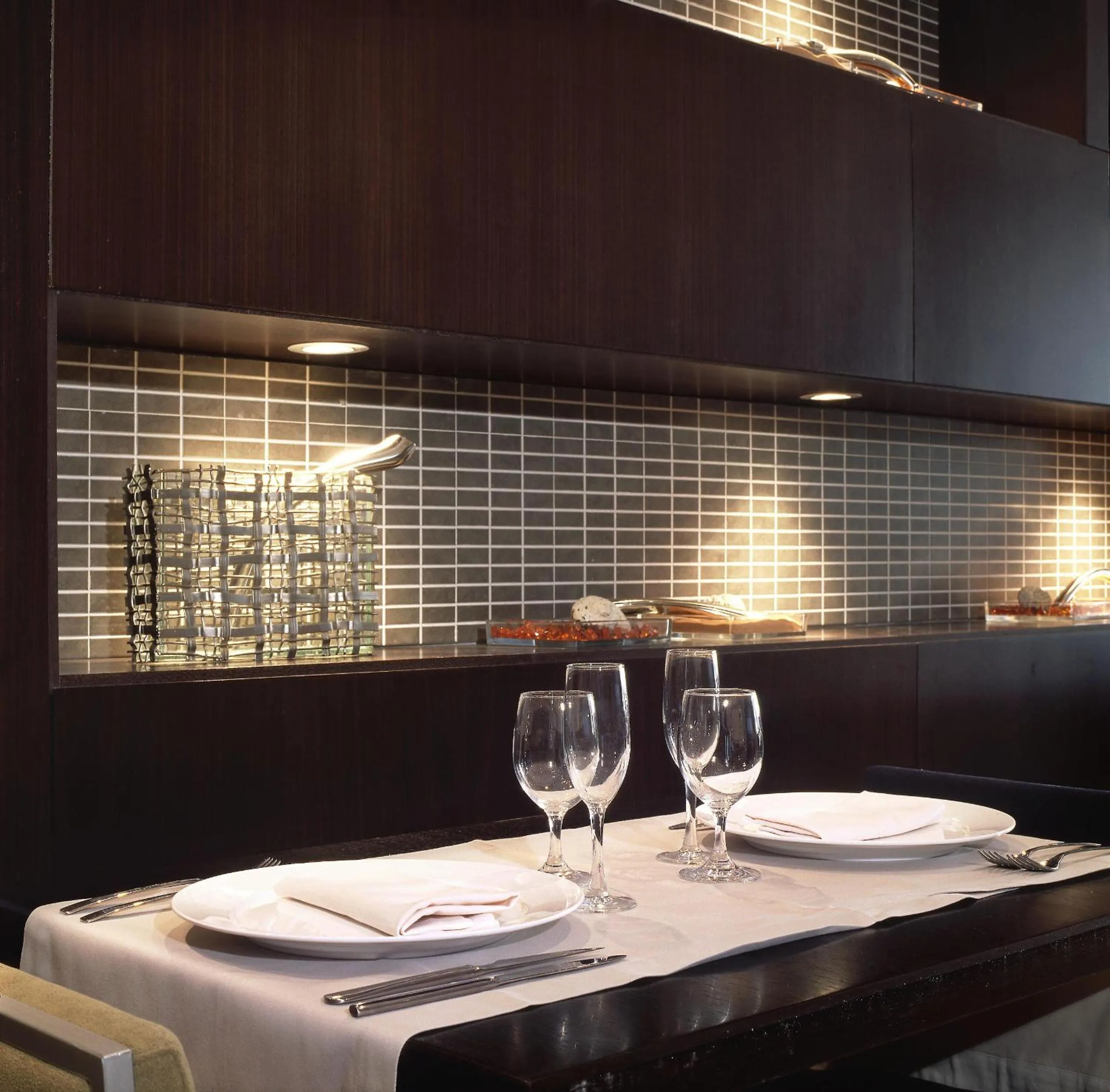 Restaurant/places to eat in Hotel Ciutat Martorell