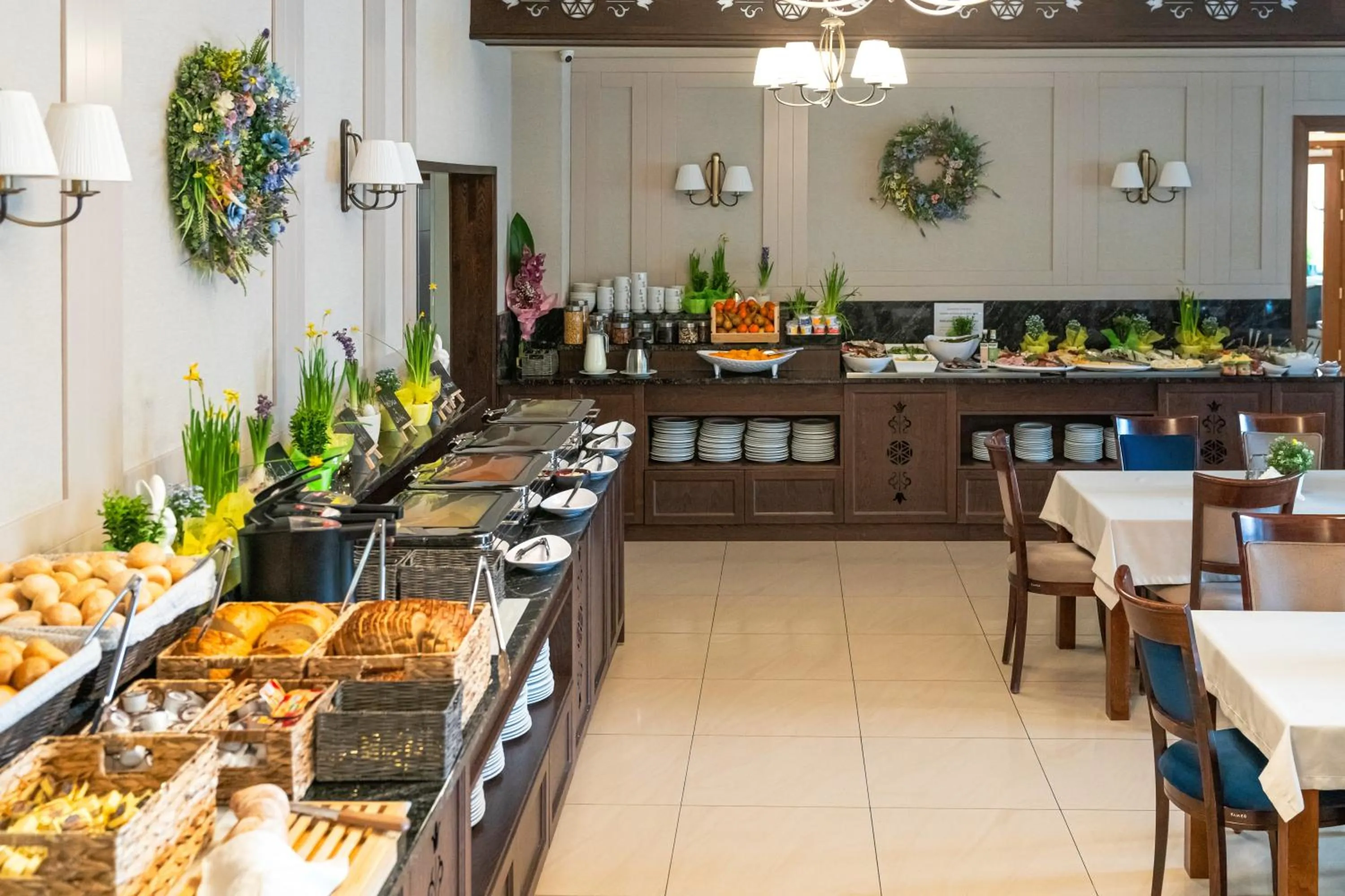 Restaurant/places to eat in Hotel Tatra