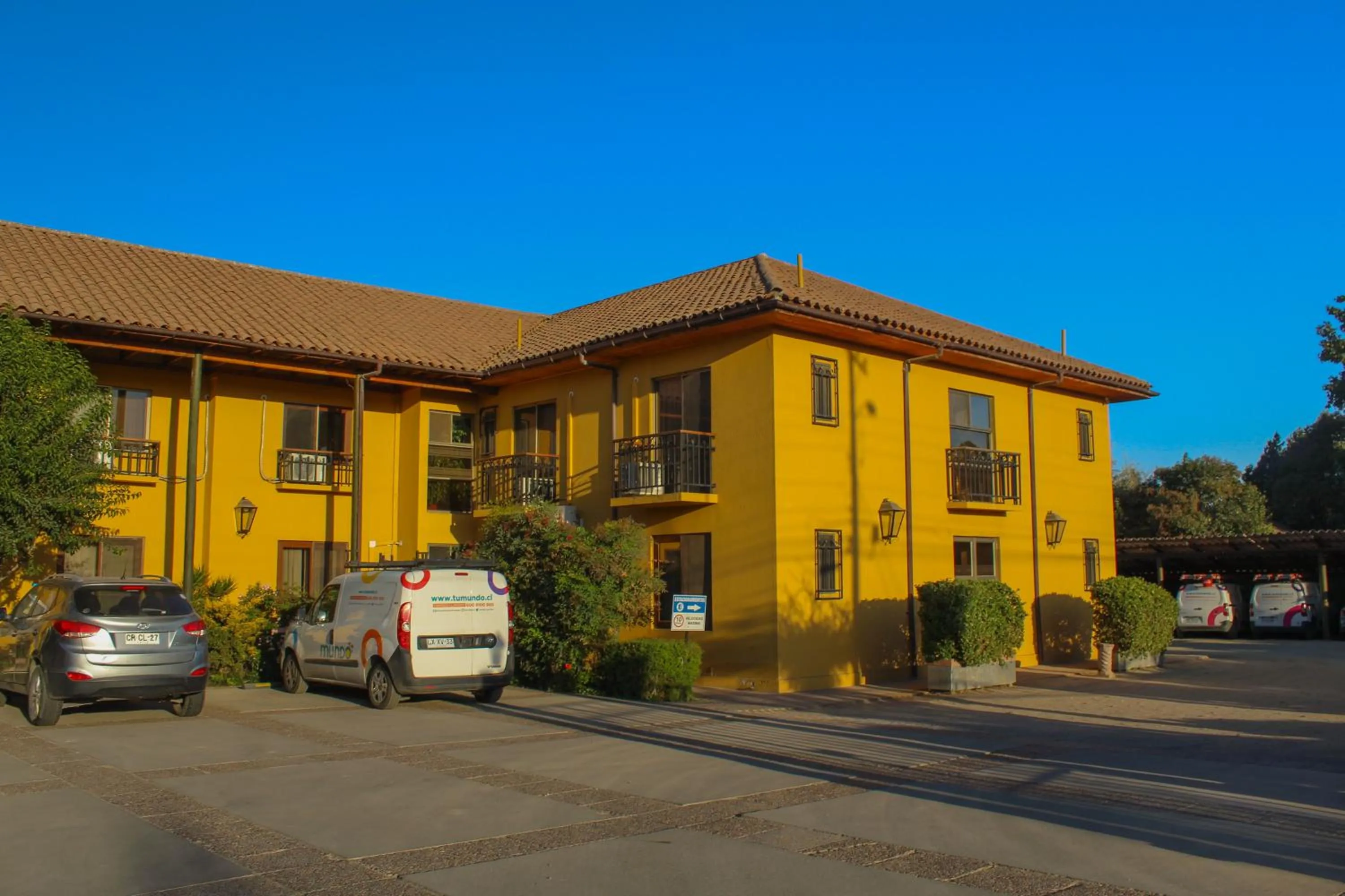 Property building in Hotel Ontiveros