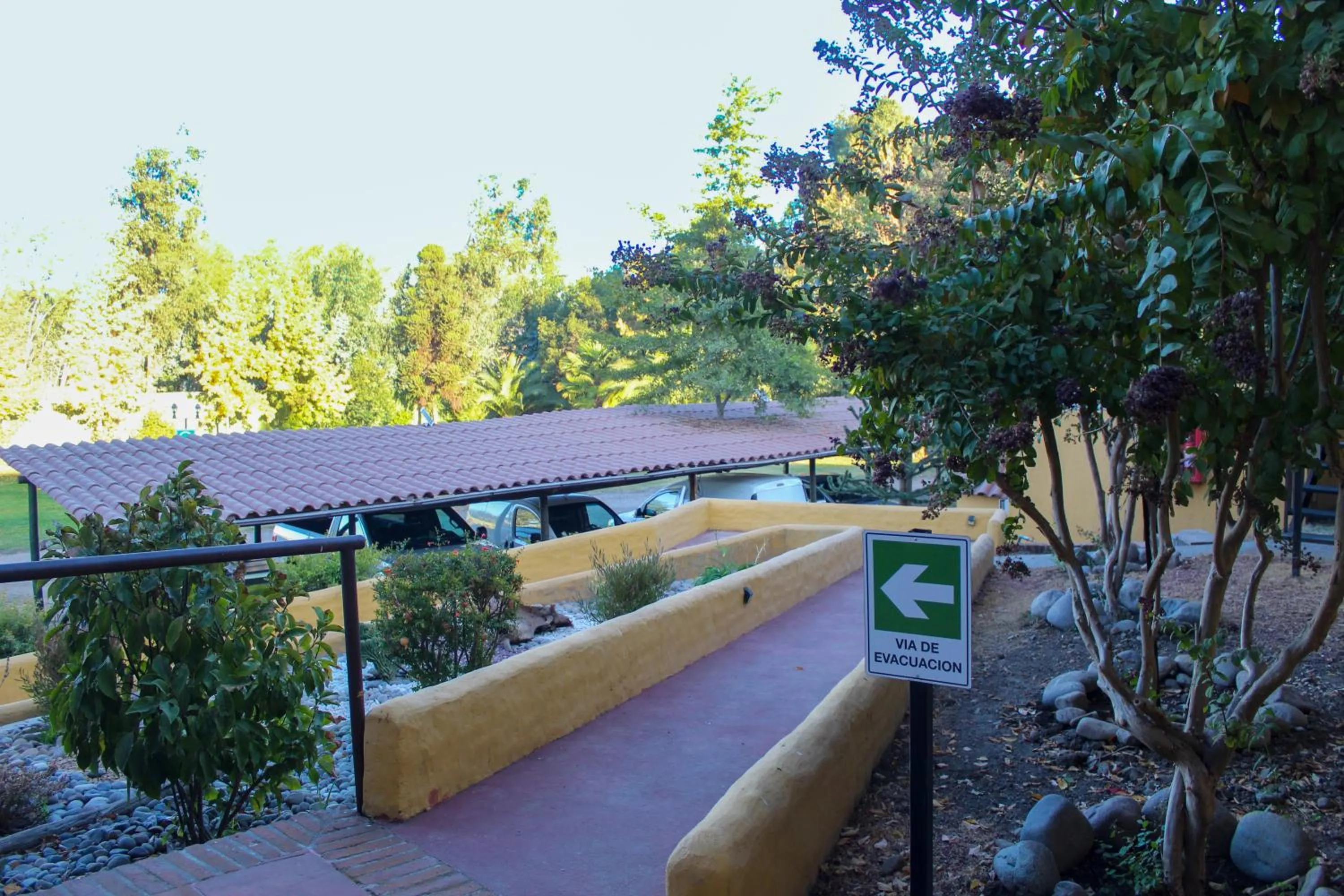 Property building in Hotel Ontiveros