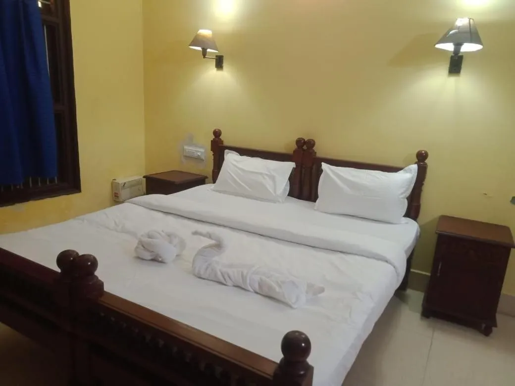 Bed in Alps Residency