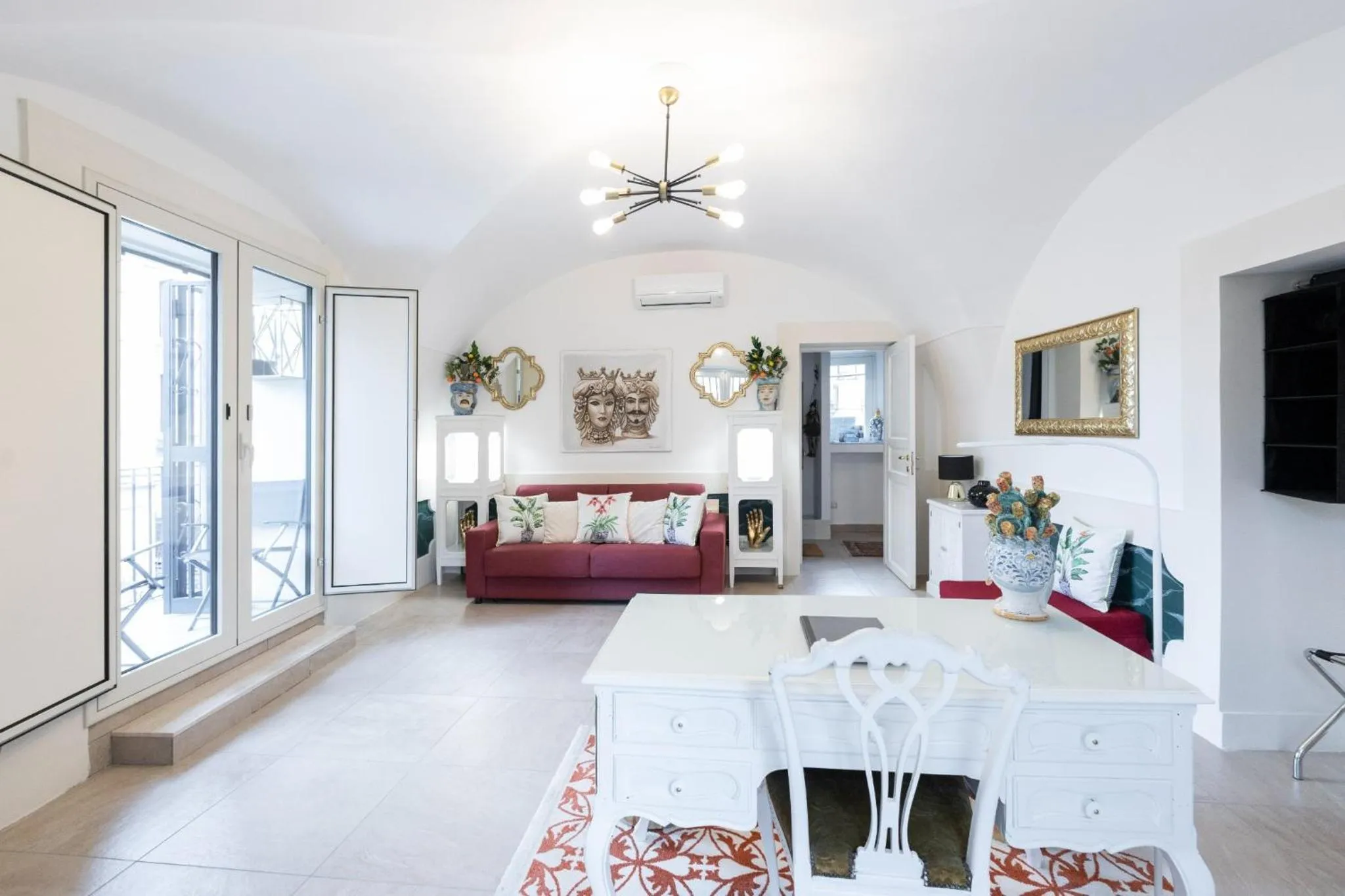 Photo of the whole room in Il Moresco Catania