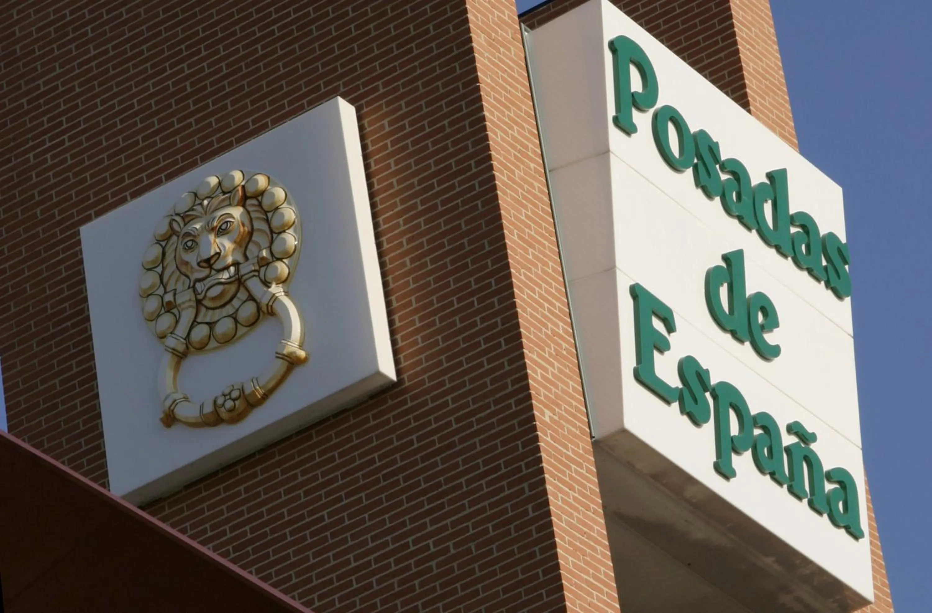 Property building in Posadas de España Malaga