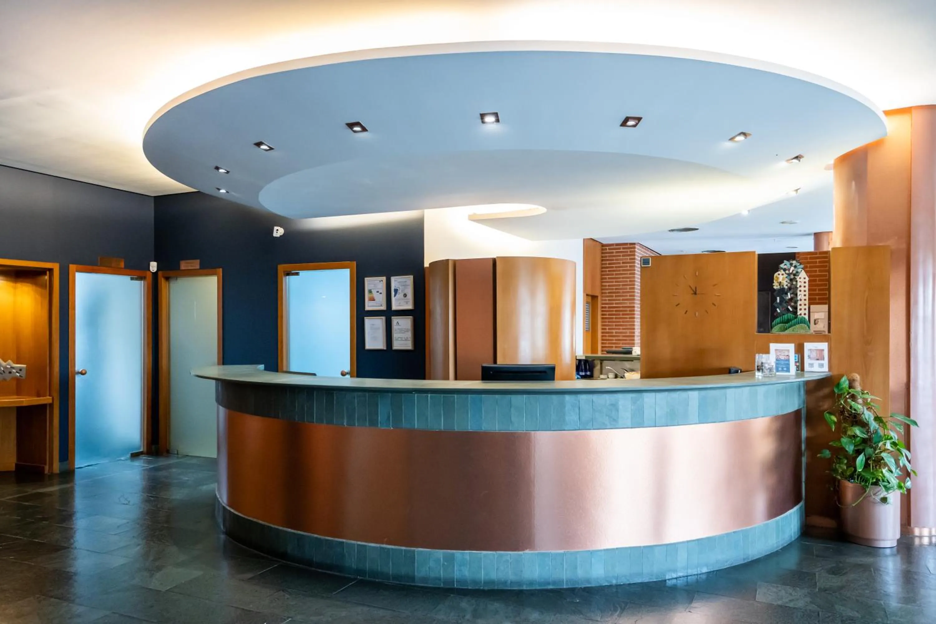 Lobby or reception in Posadas de España Pinto