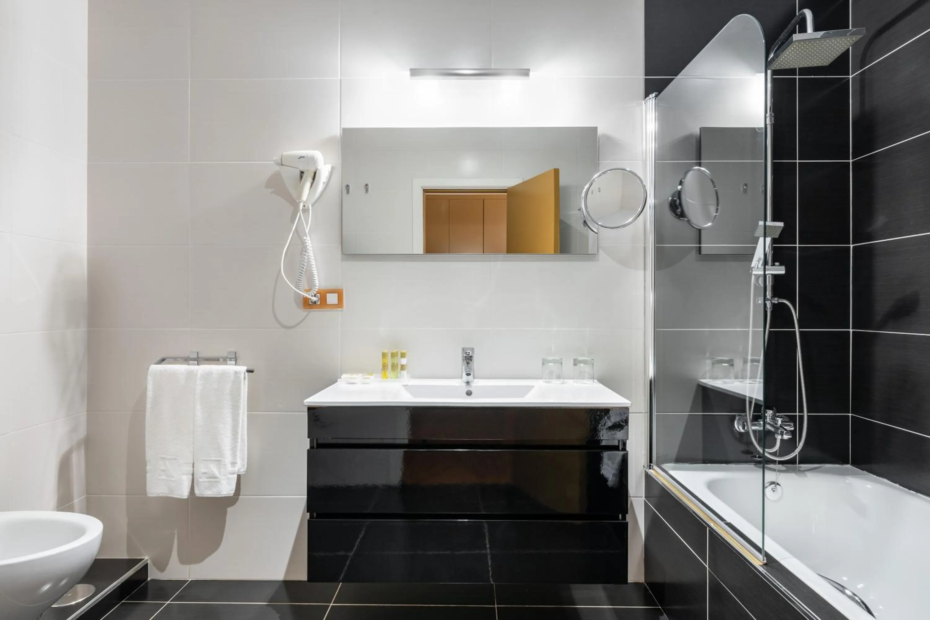 Bathroom in Eurostars Monumento Monasterio de San Clodio Hotel