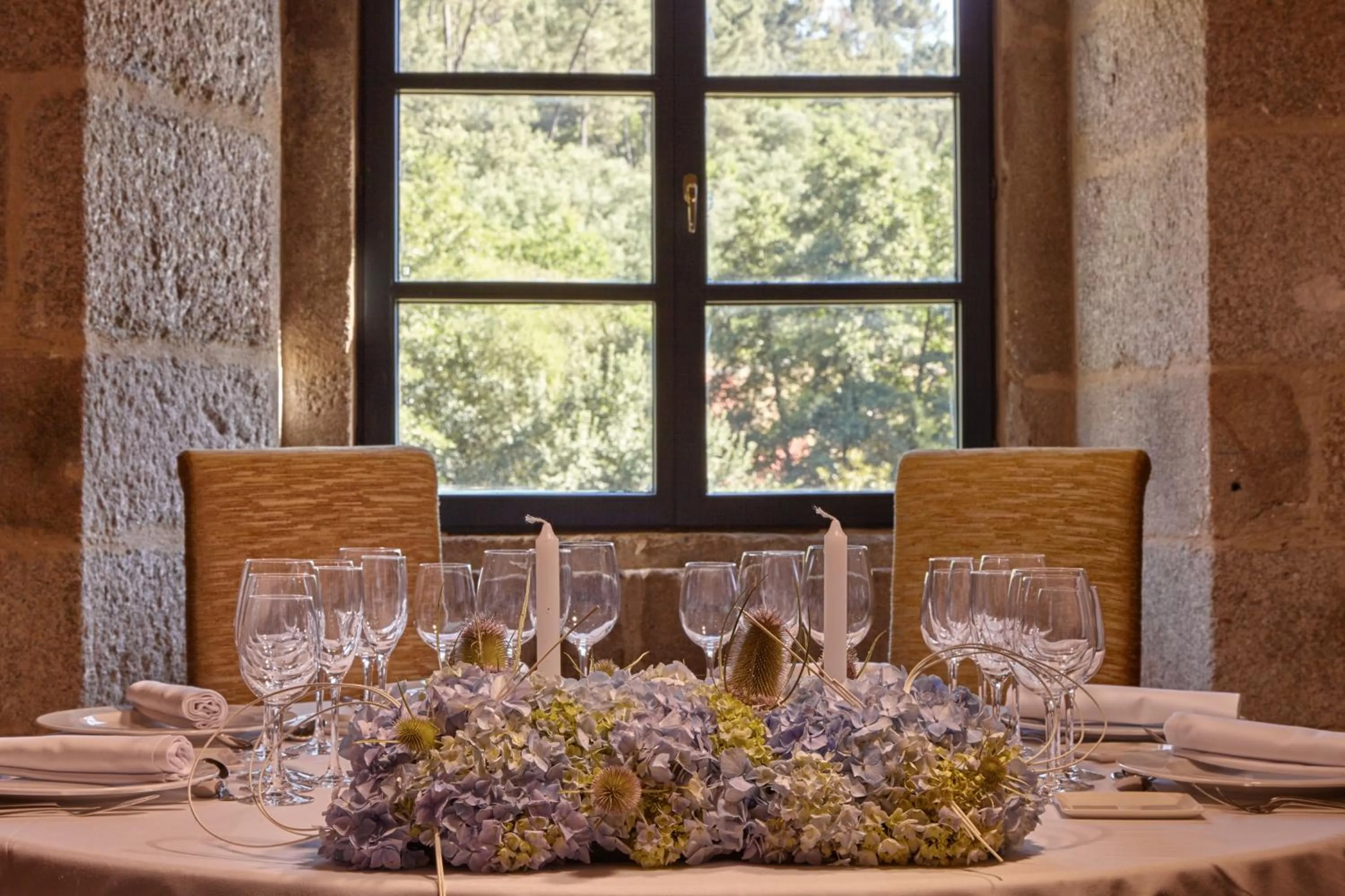 Restaurant/places to eat in Eurostars Monumento Monasterio de San Clodio Hotel