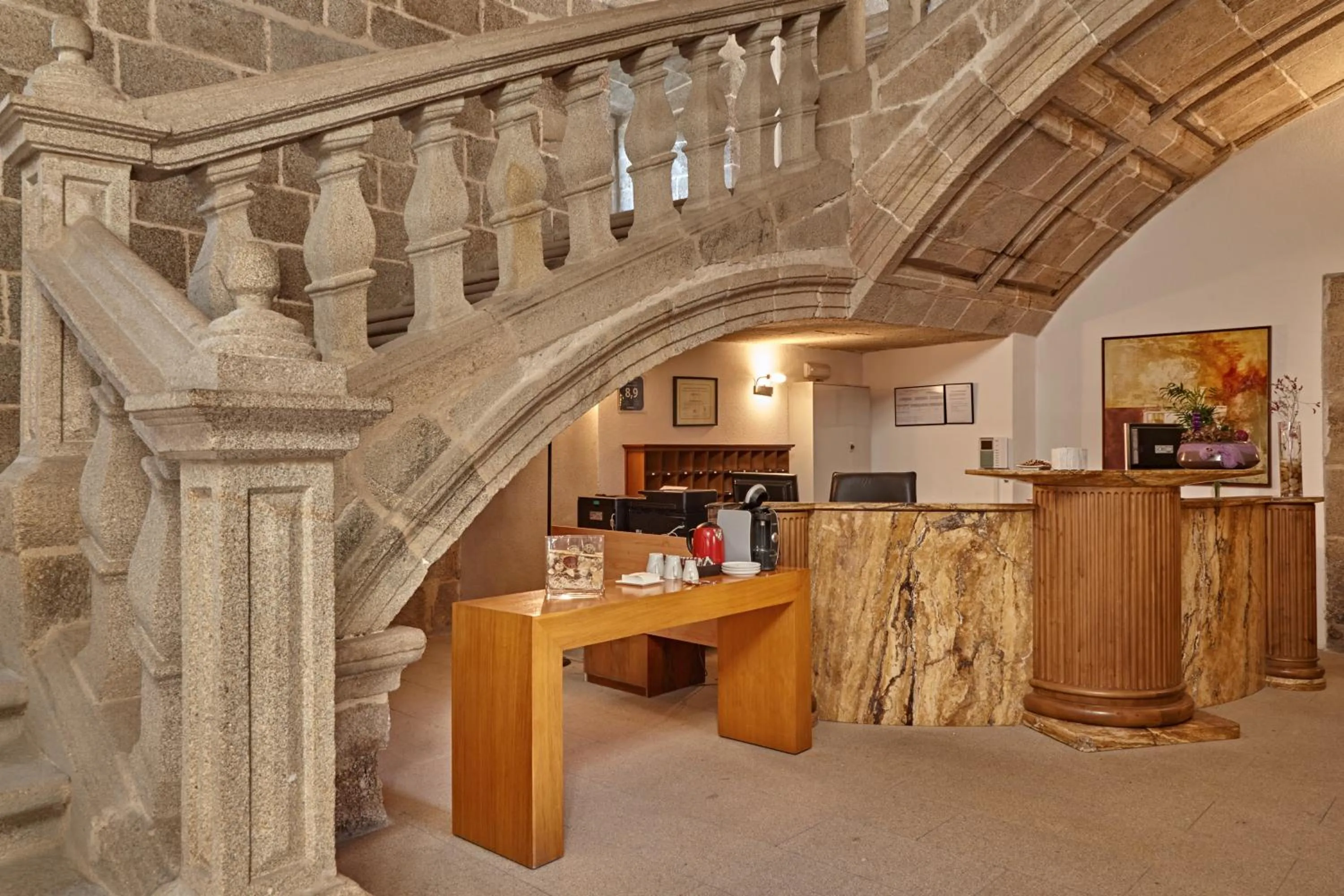 Lobby or reception in Eurostars Monumento Monasterio de San Clodio Hotel