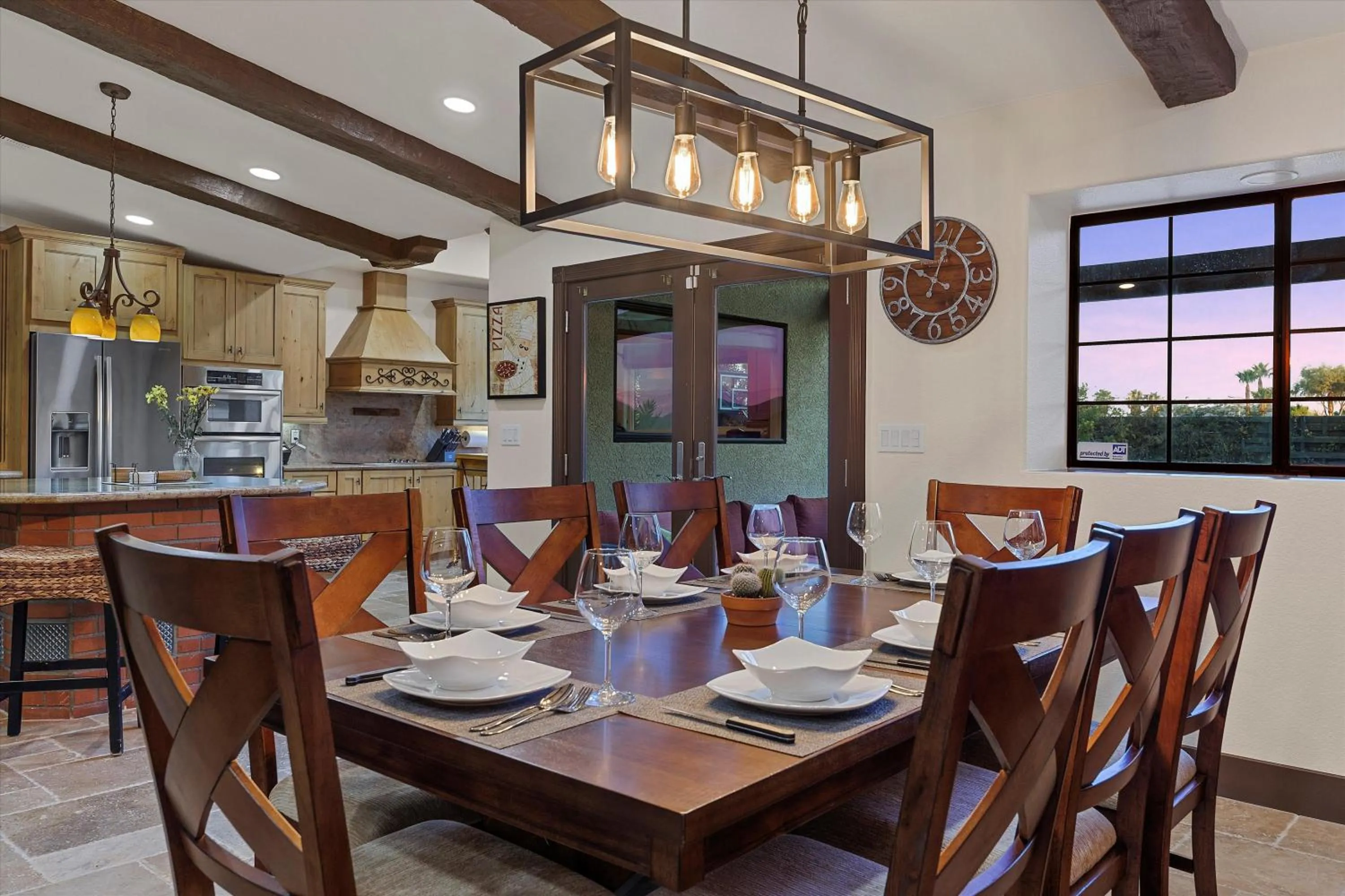 Dining area in Luxury villa with pool and spa