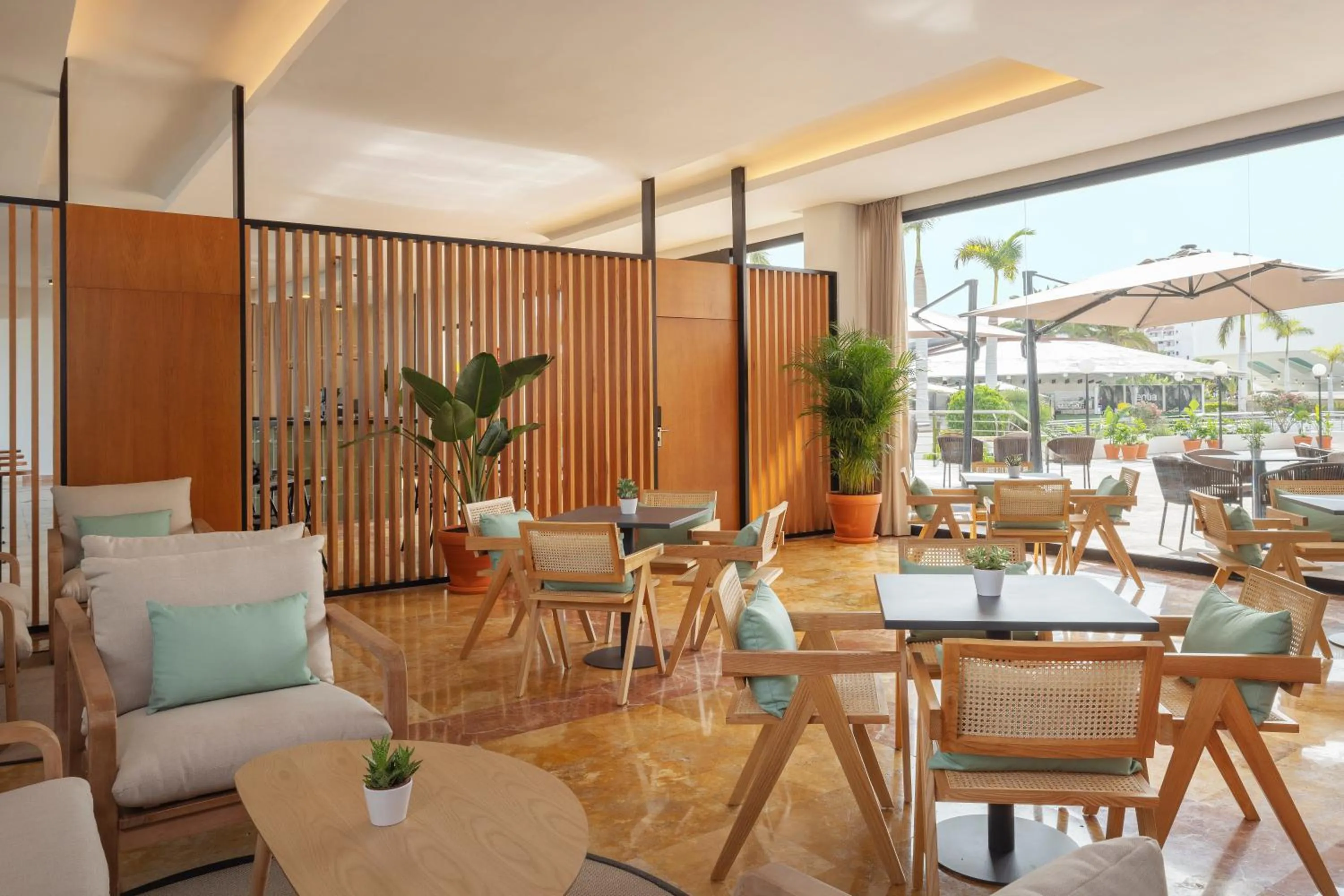 Living room in AluaSoul Costa Adeje - Adults Only