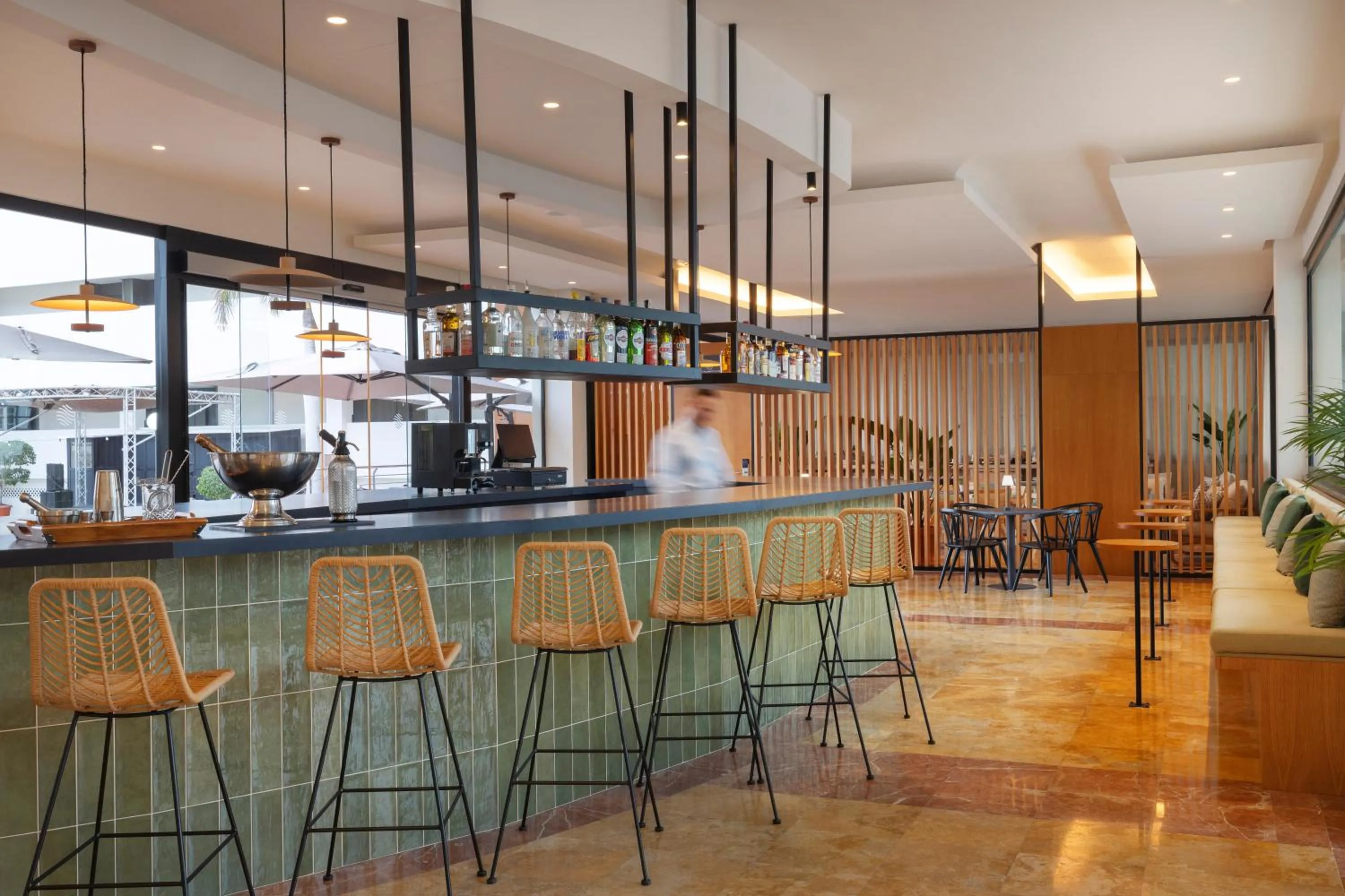 Lounge or bar in AluaSoul Costa Adeje - Adults Only